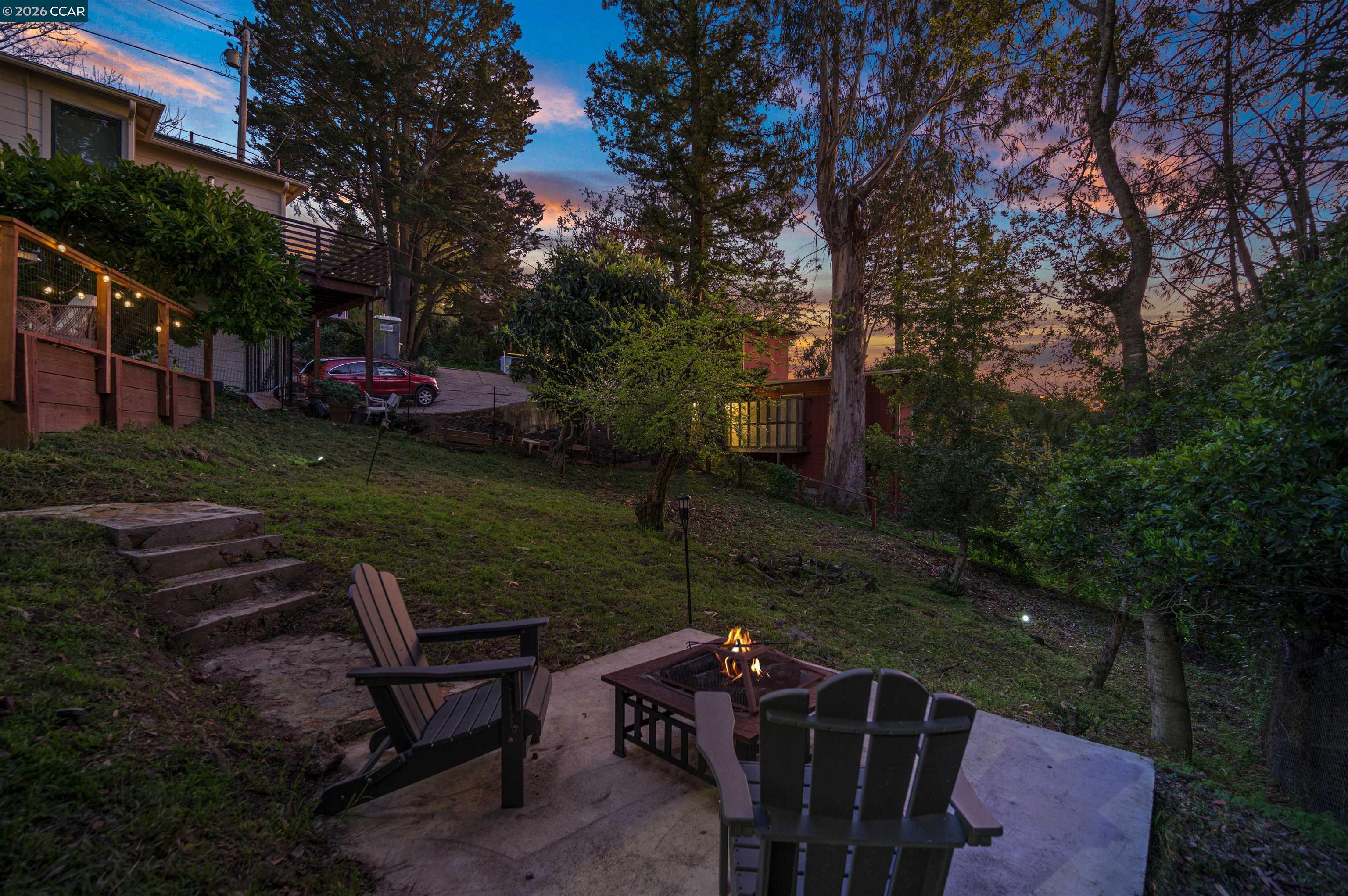 230 Fairlawn Dr