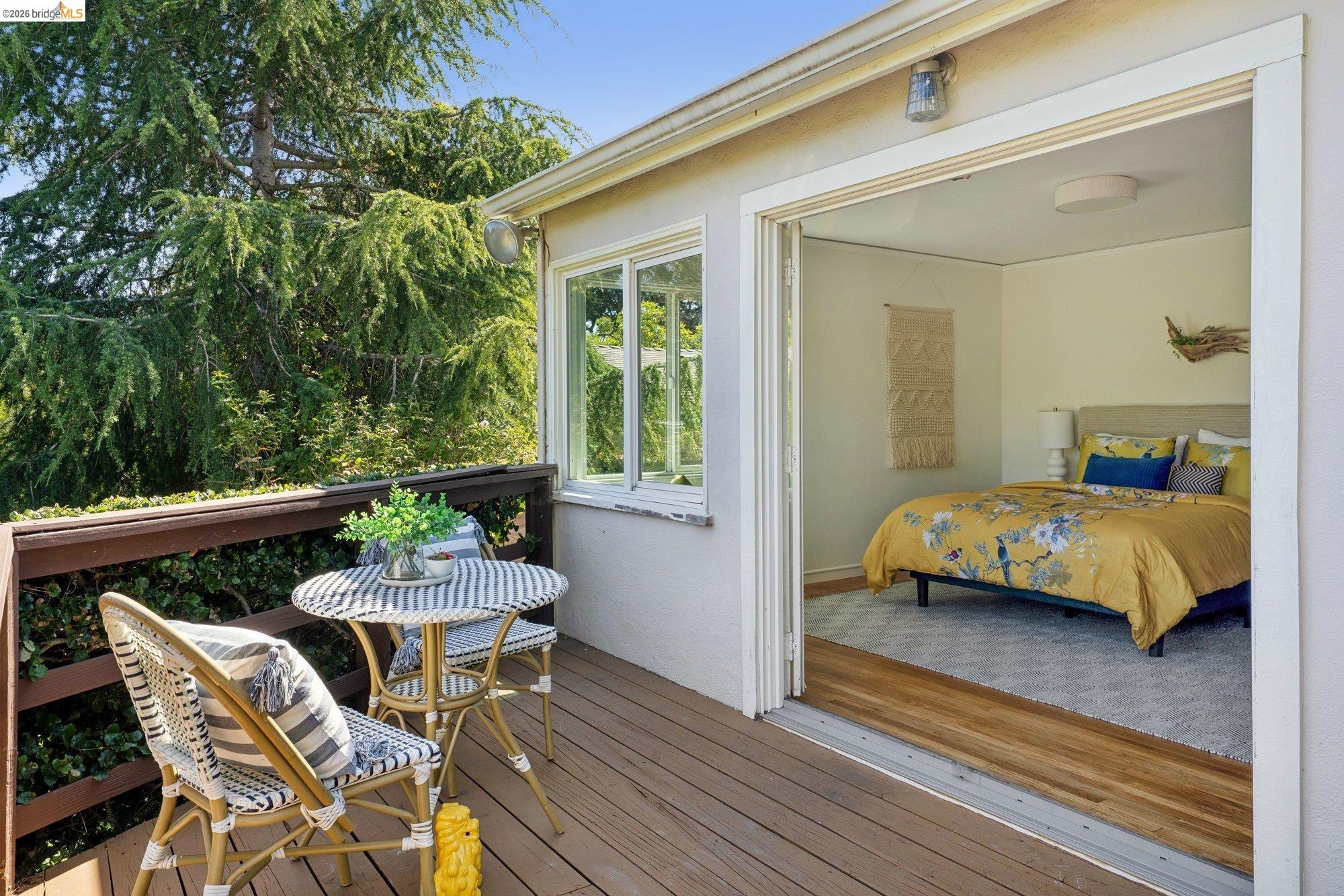 4282 Fruitvale Ave