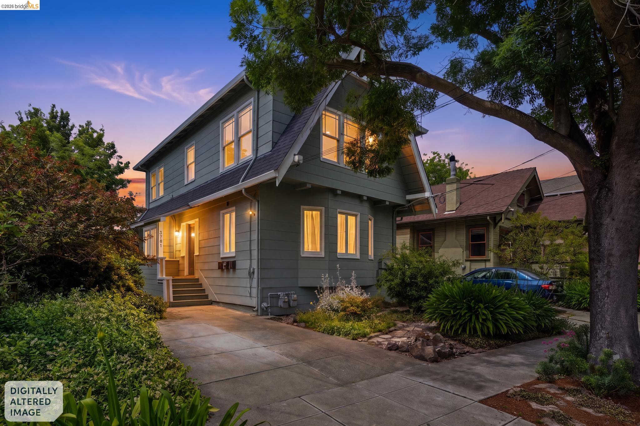 3781 Manila Ave