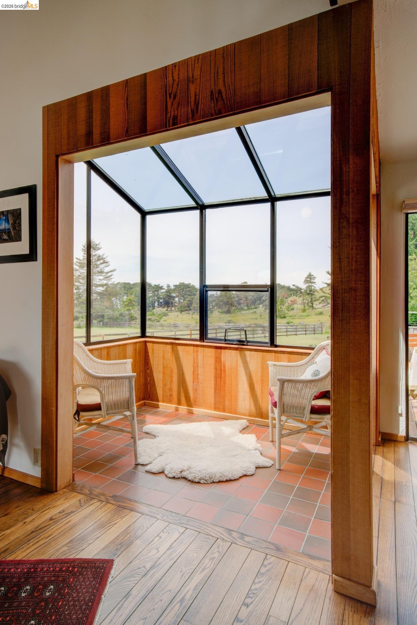 335 Spur Close