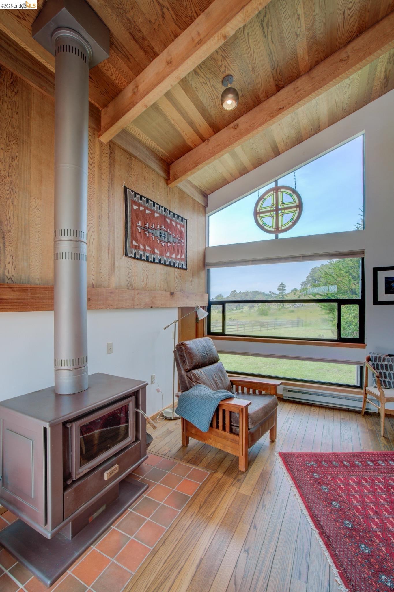 335 Spur Close
