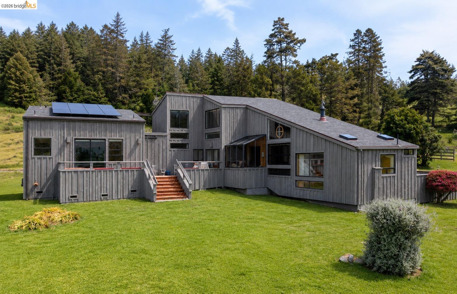 335 Spur Close