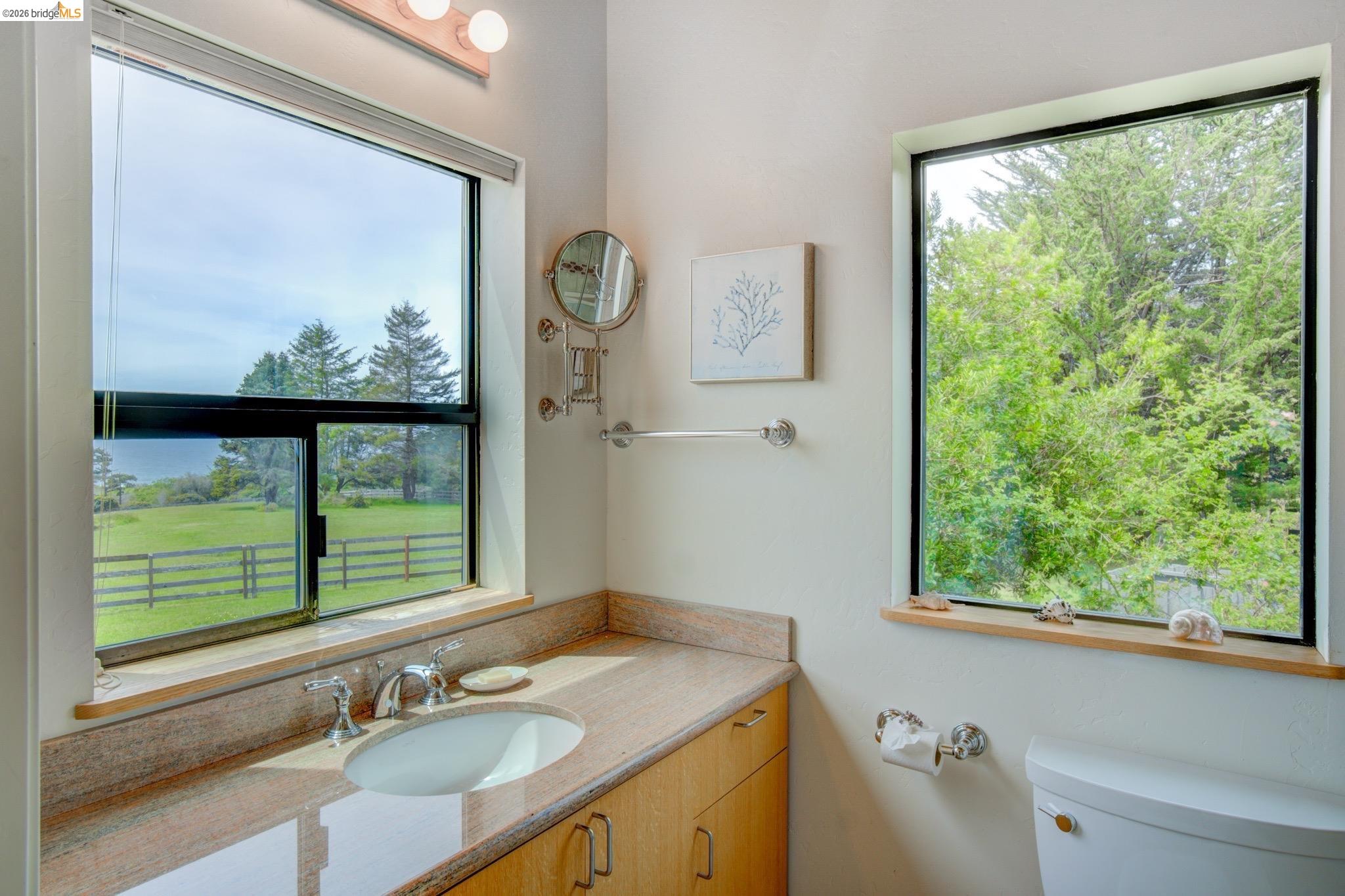335 Spur Close