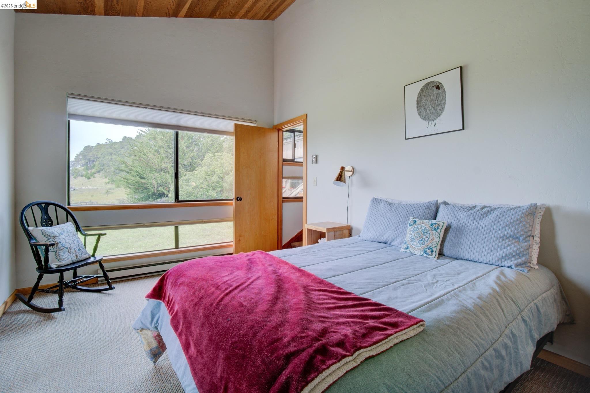 335 Spur Close