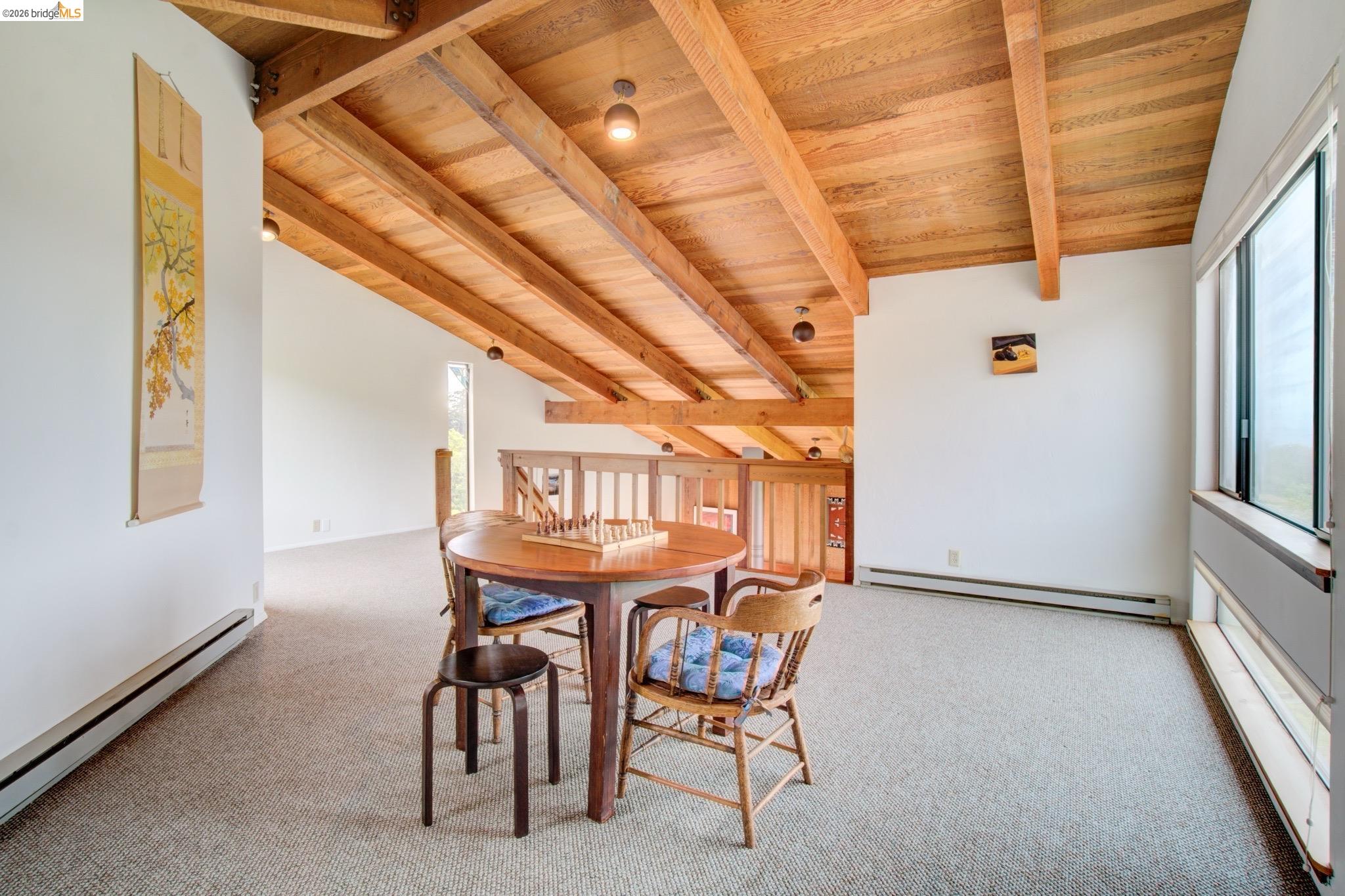 335 Spur Close