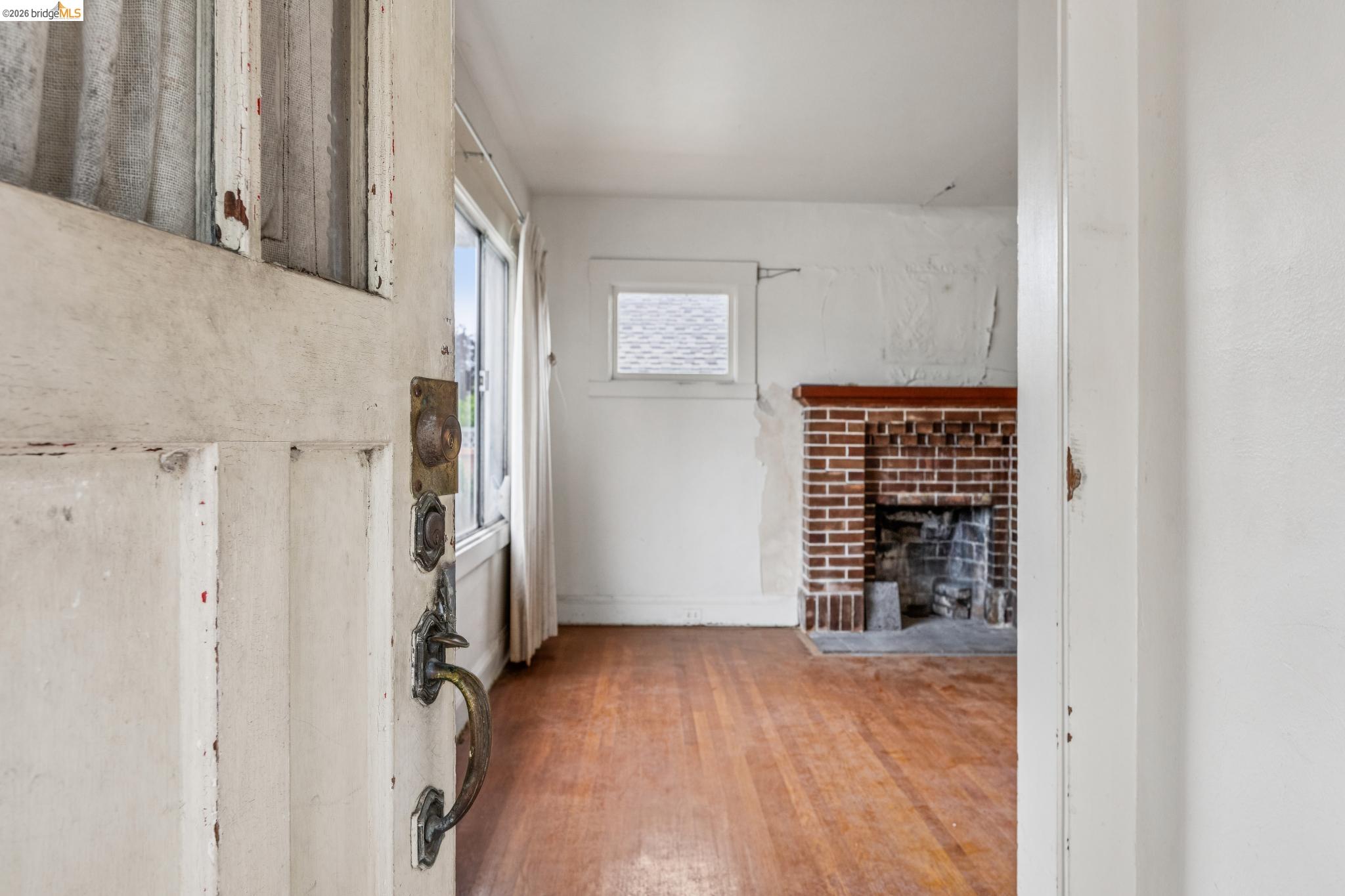 2534 Mathews Street