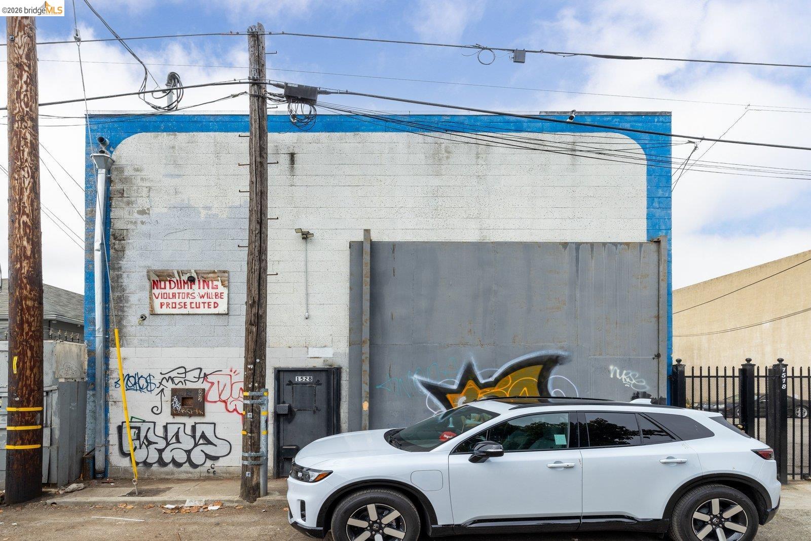 1528 International Blvd