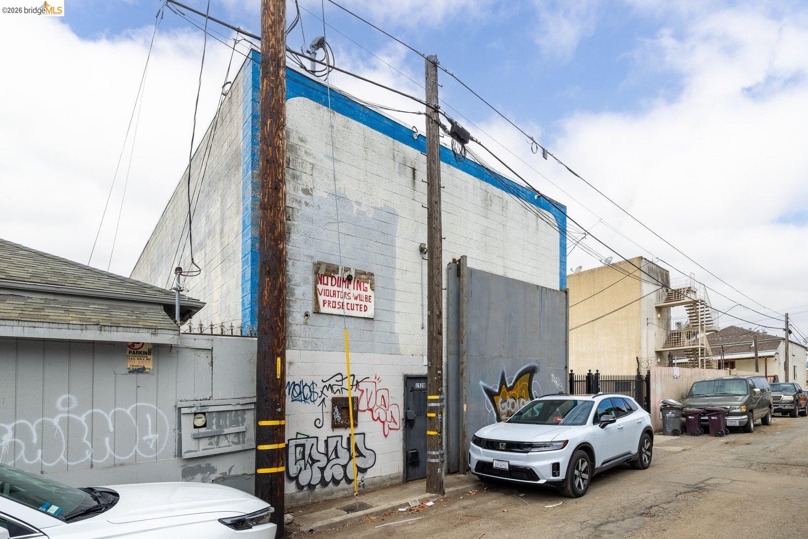 1528 International Blvd