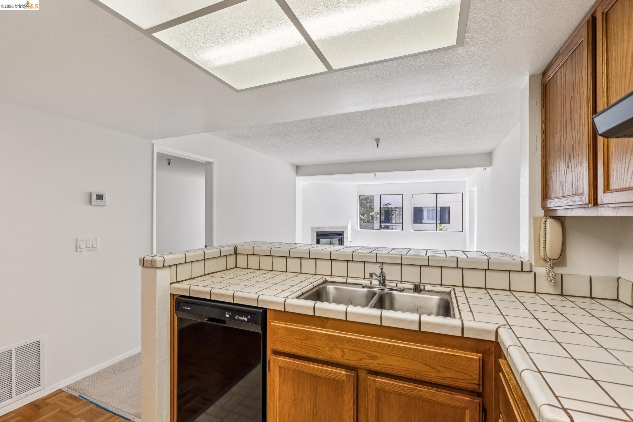 545 Pierce St # 2307