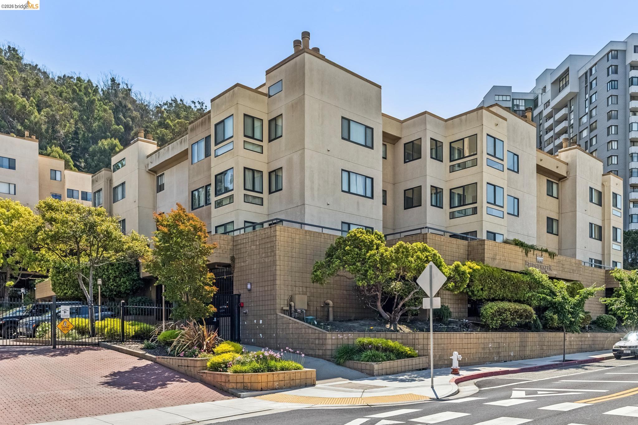 545 Pierce St # 2307