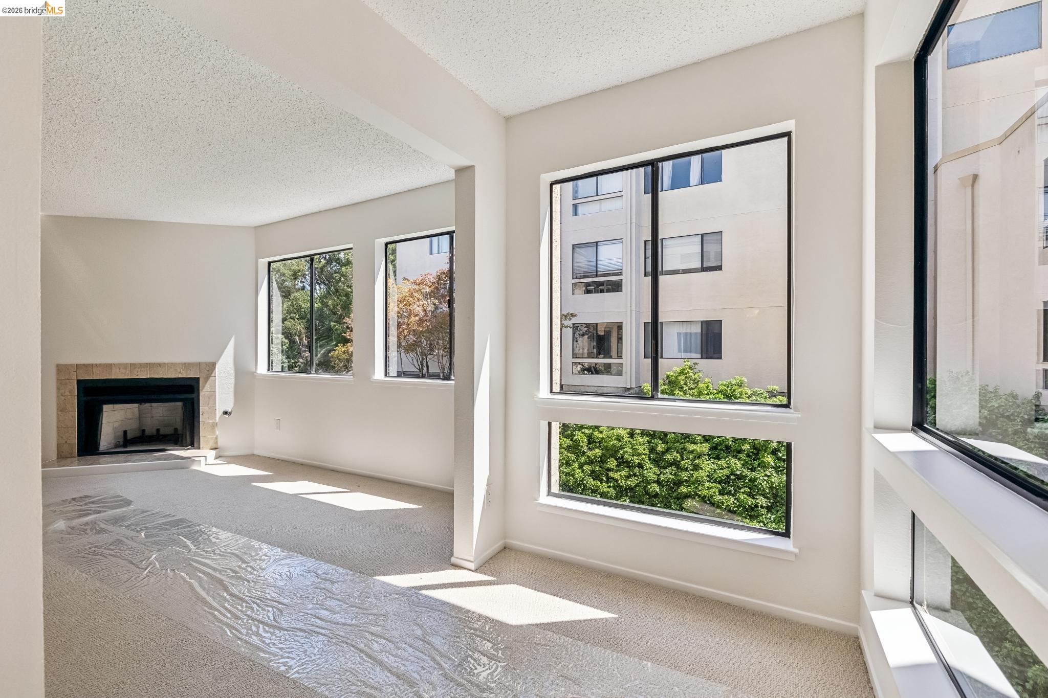 545 Pierce St # 2307