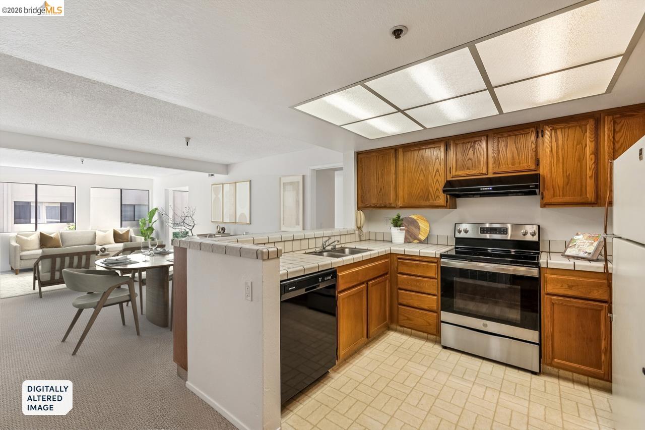 545 Pierce St # 2307