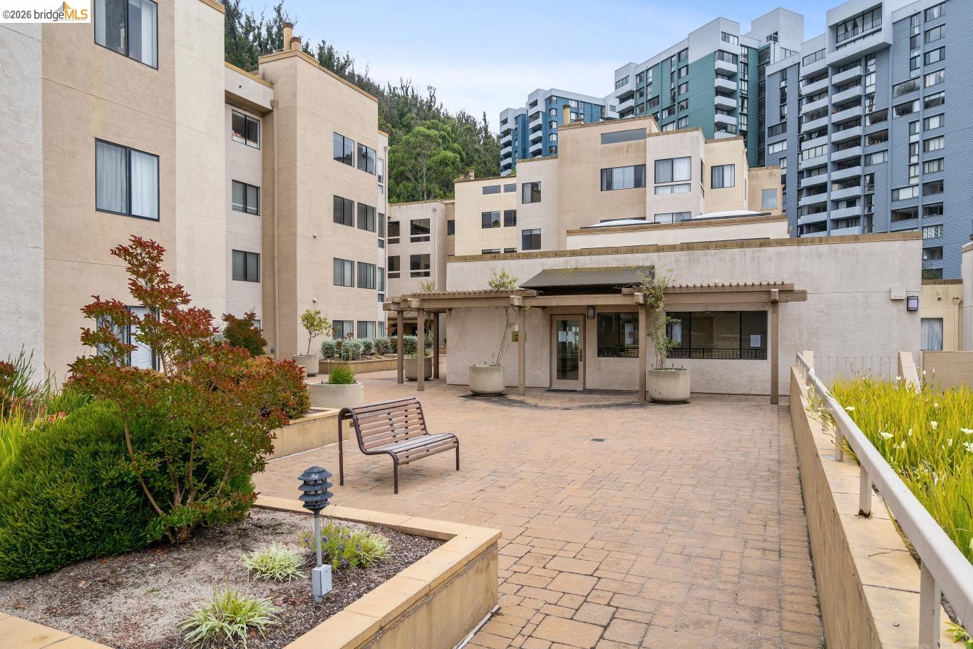 545 Pierce St # 2307