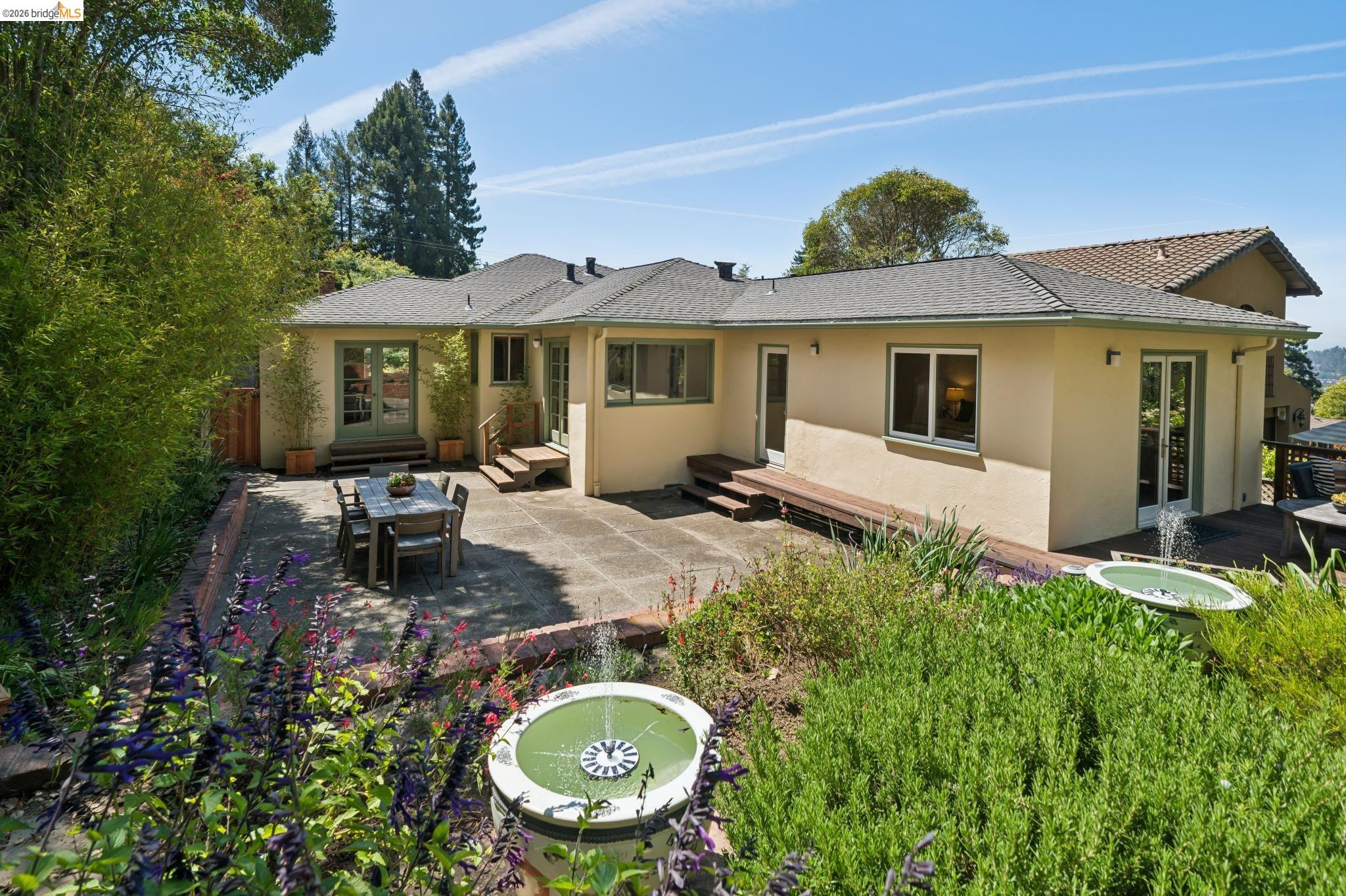 73 Kingston Rd