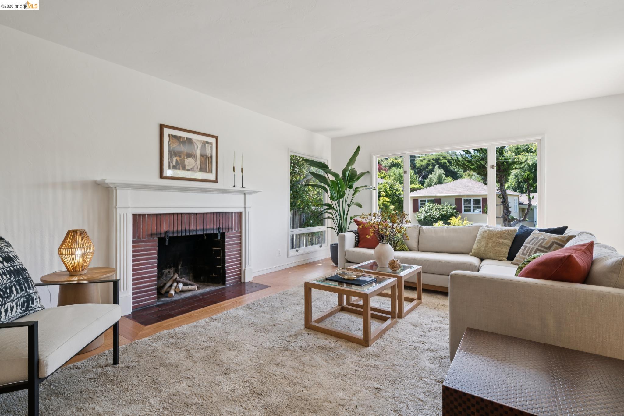 73 Kingston Rd