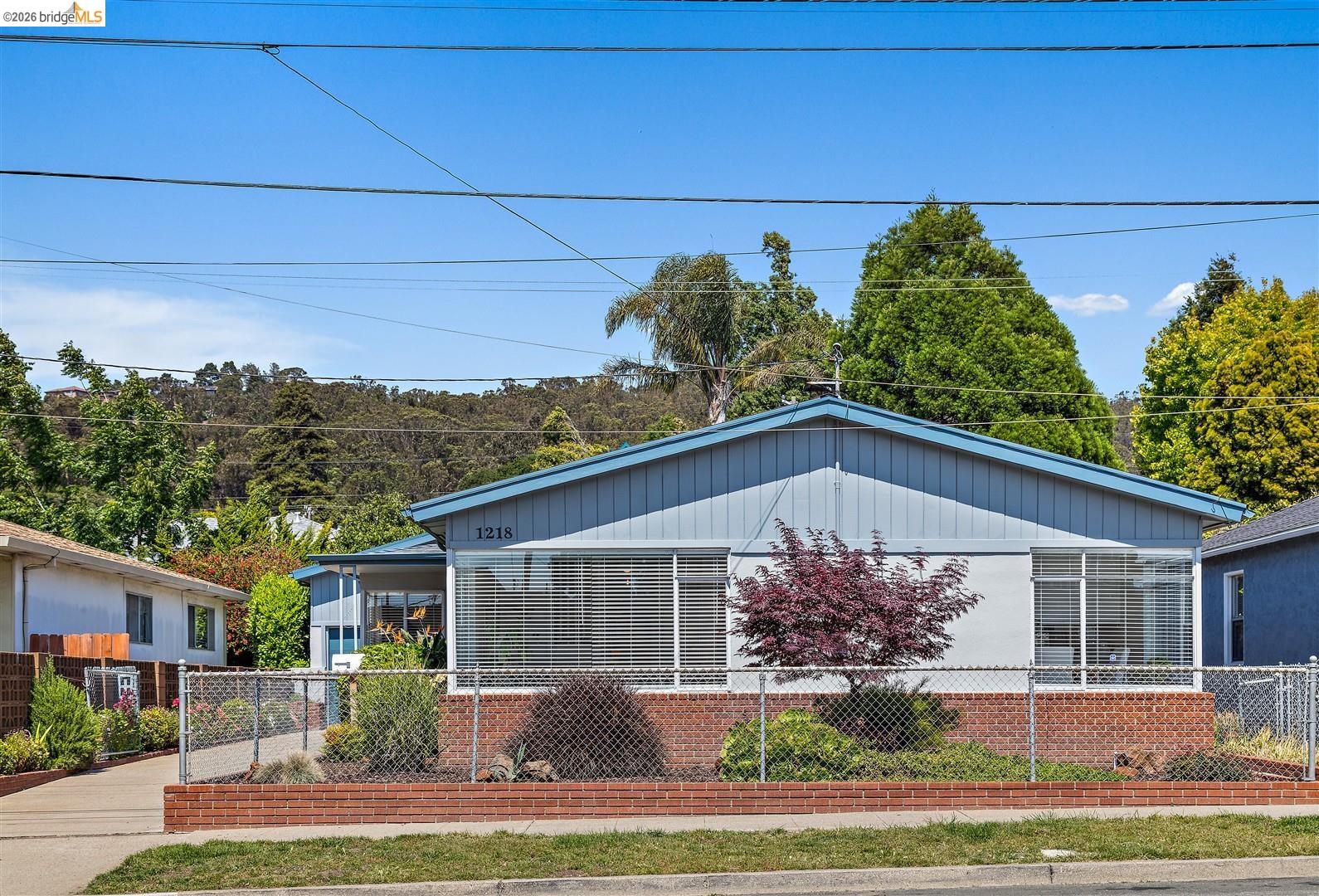 1218 Yuba Ave