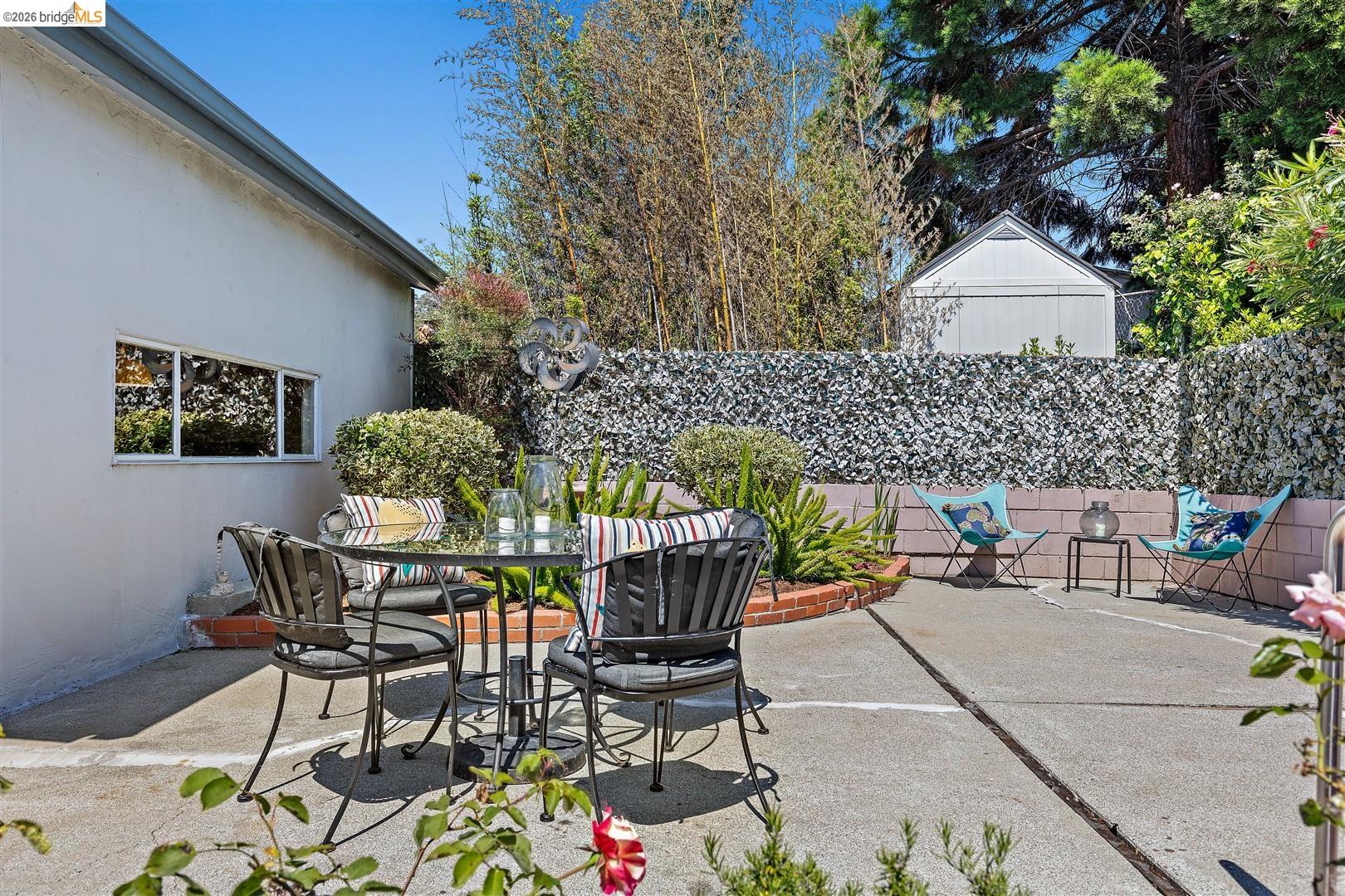 1218 Yuba Ave