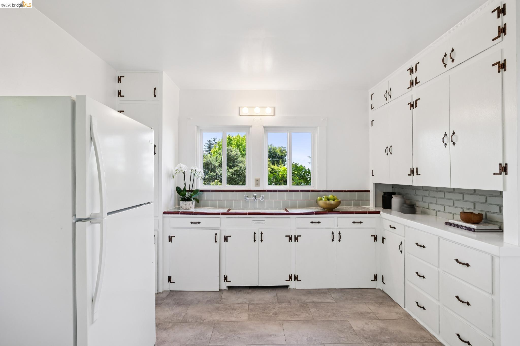 178 Ardmore Rd