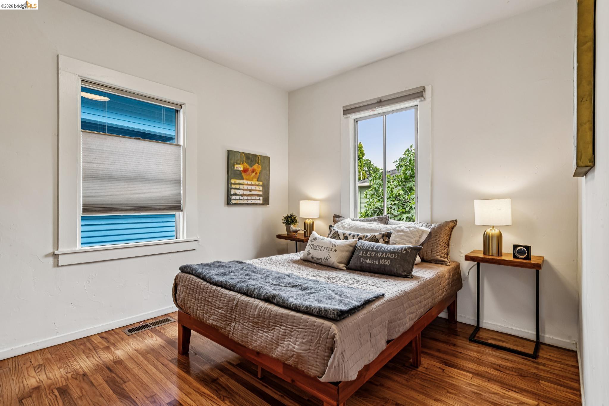 1744 Addison