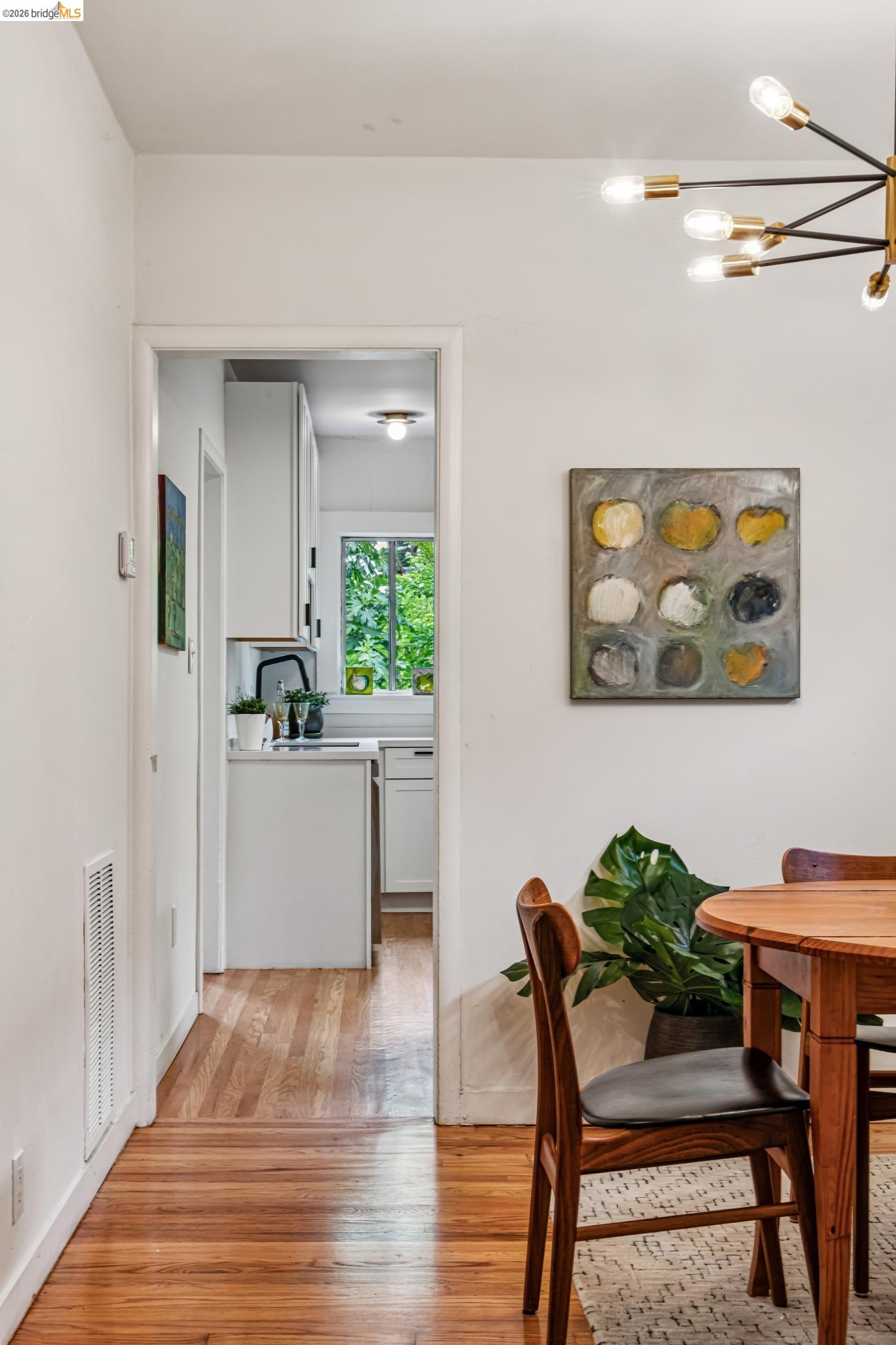 1744 Addison