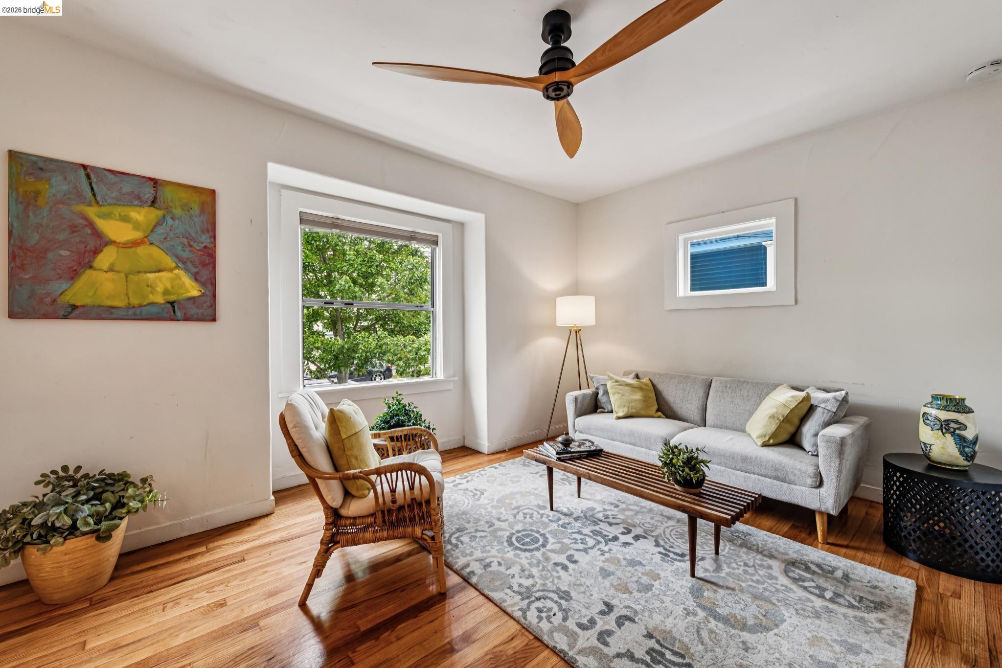 1744 Addison