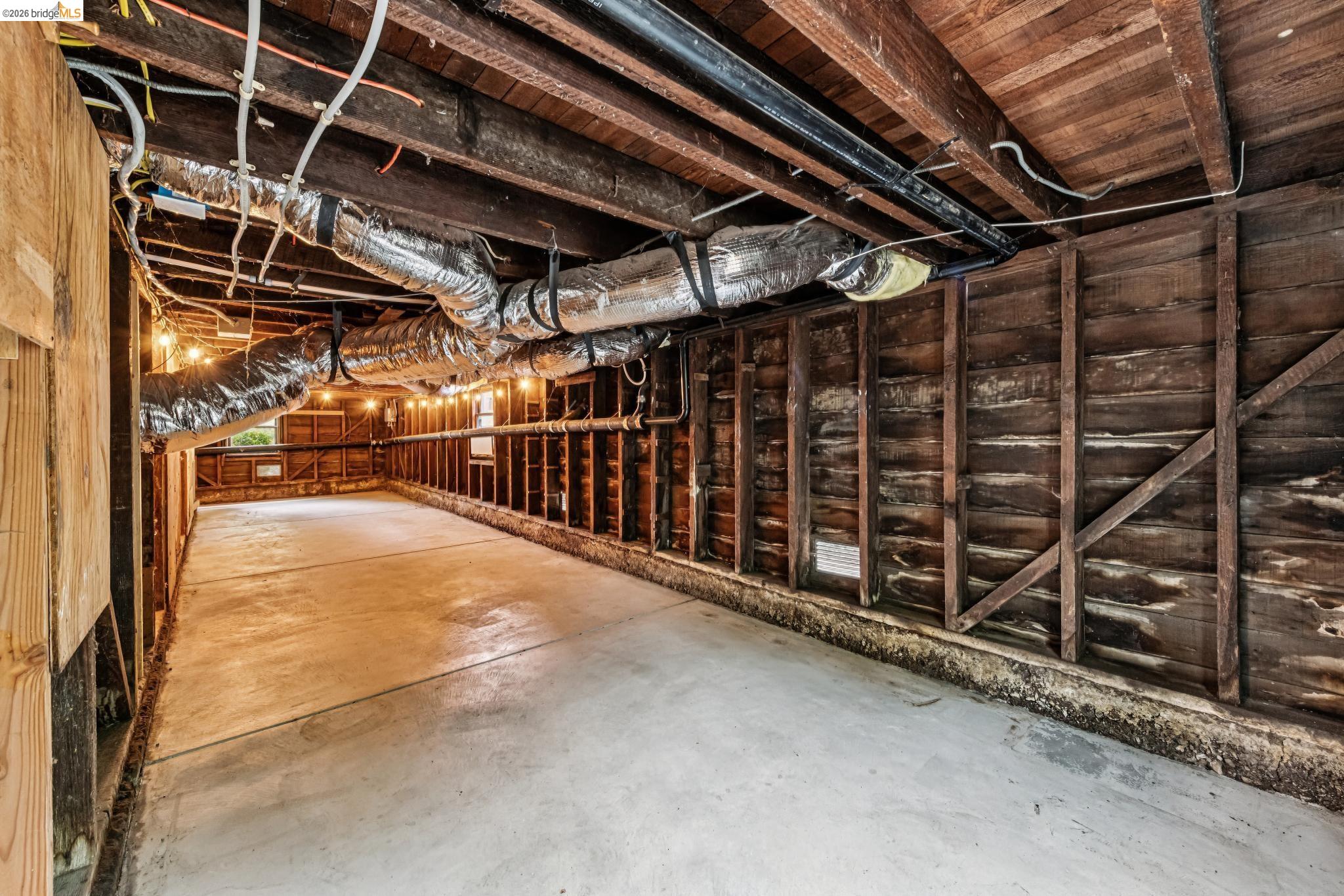 1744 Addison