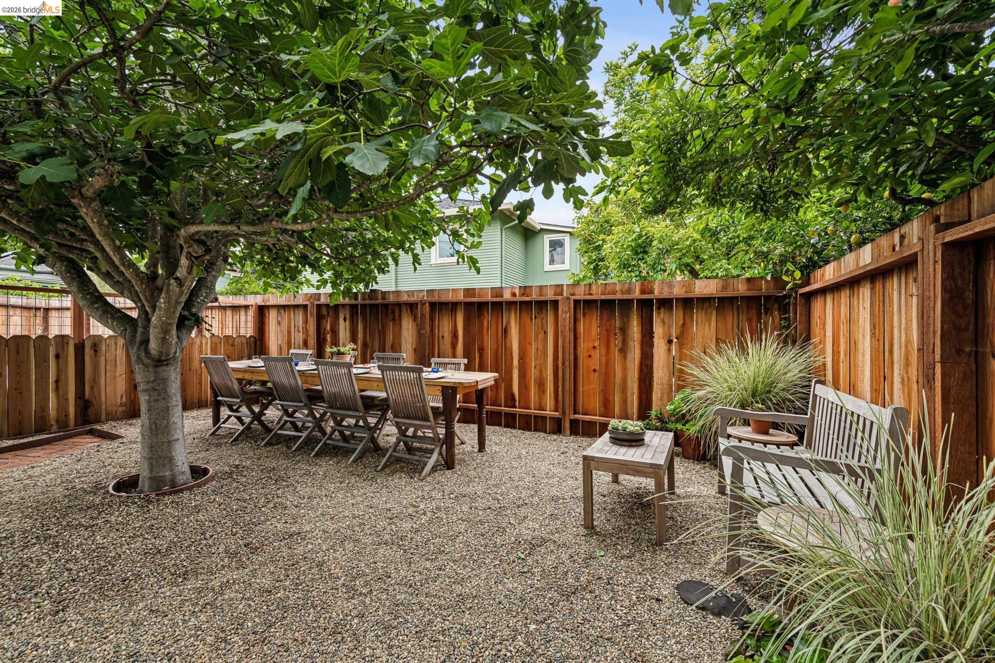 1744 Addison