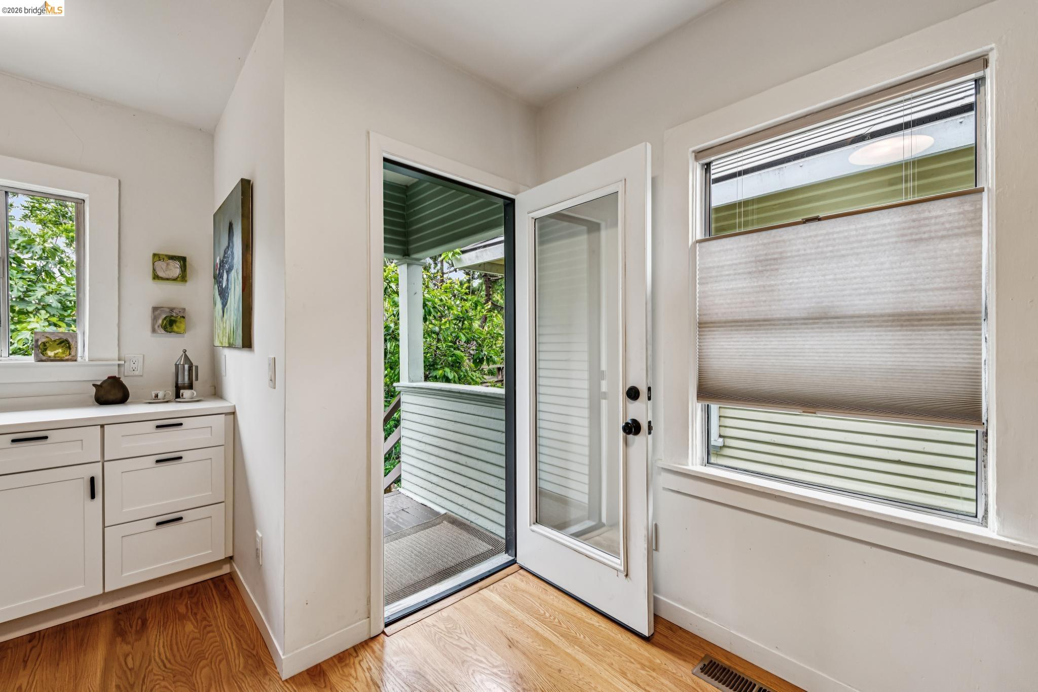 1744 Addison