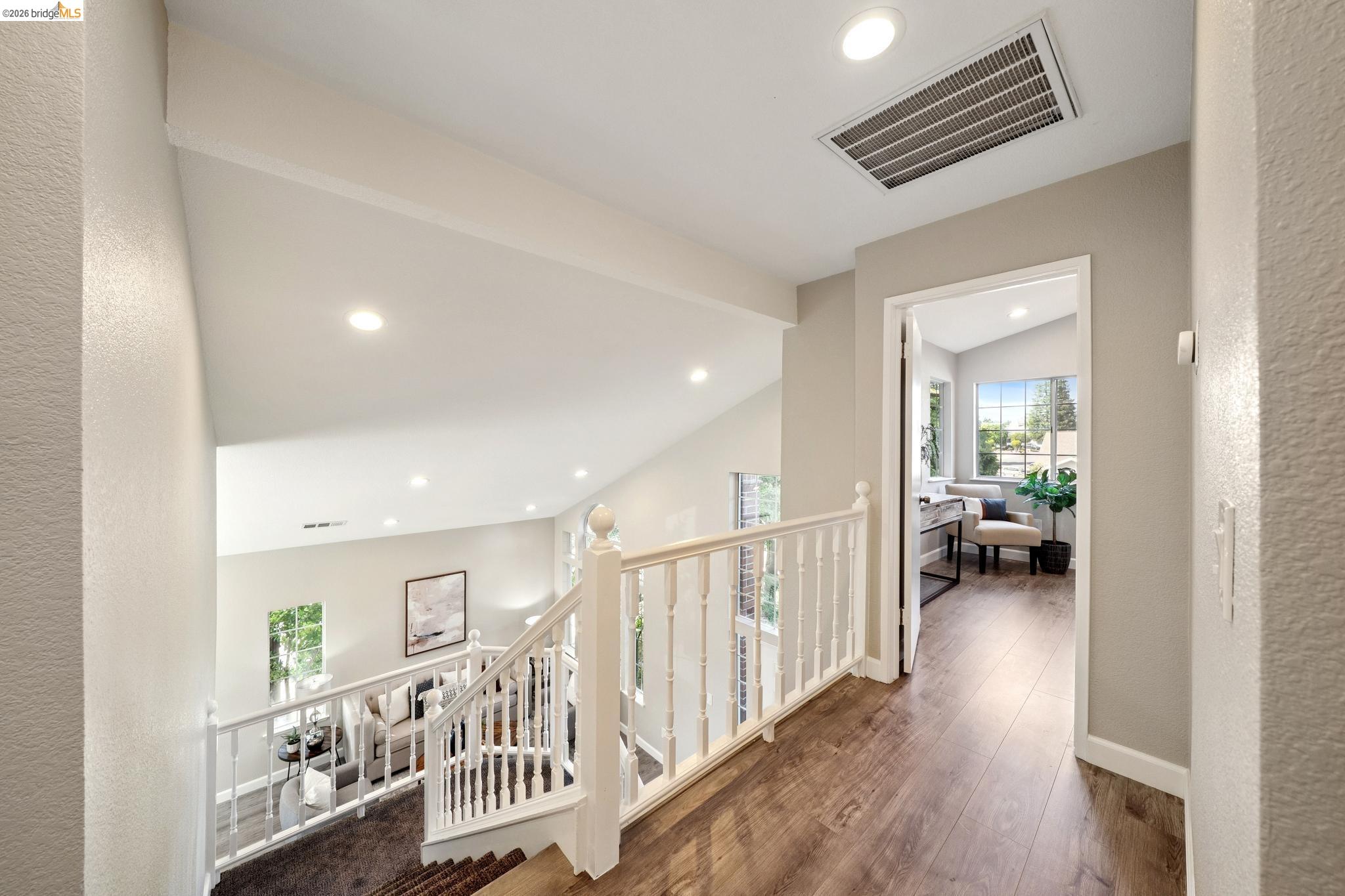 3400 Cobblestone Dr