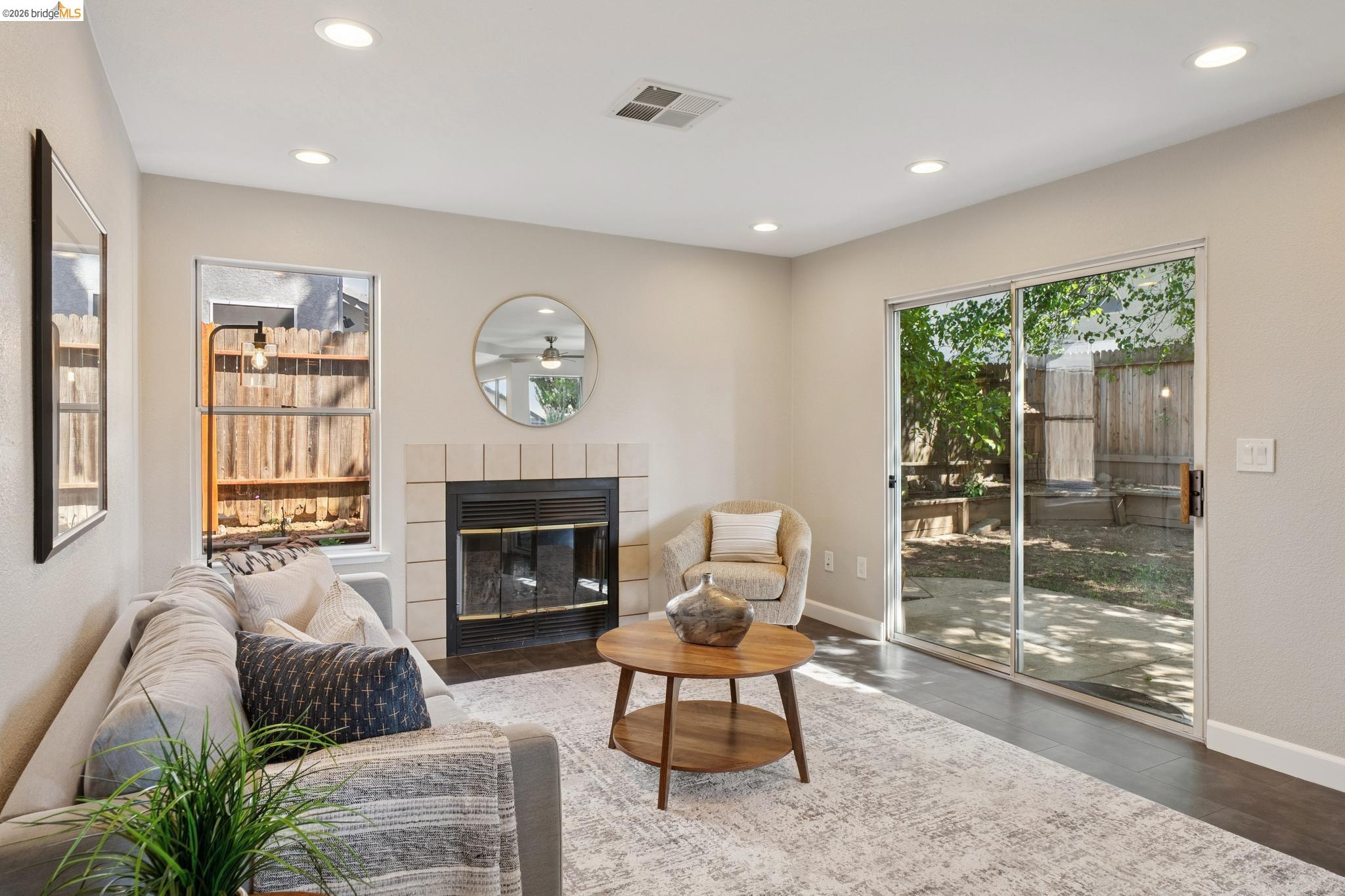 3400 Cobblestone Dr