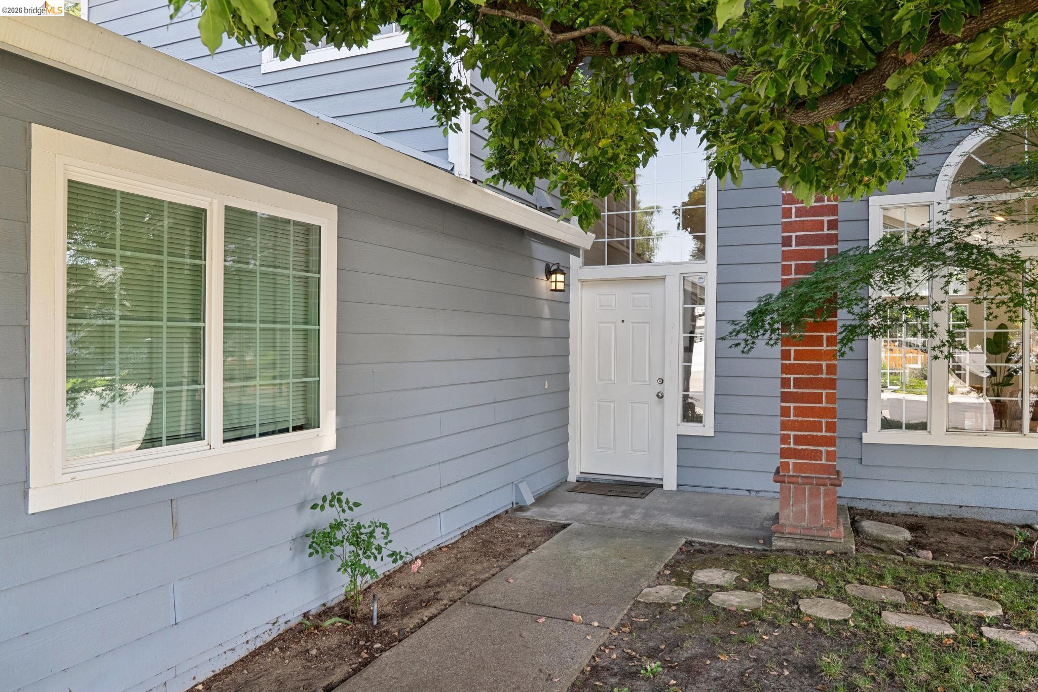 3400 Cobblestone Dr