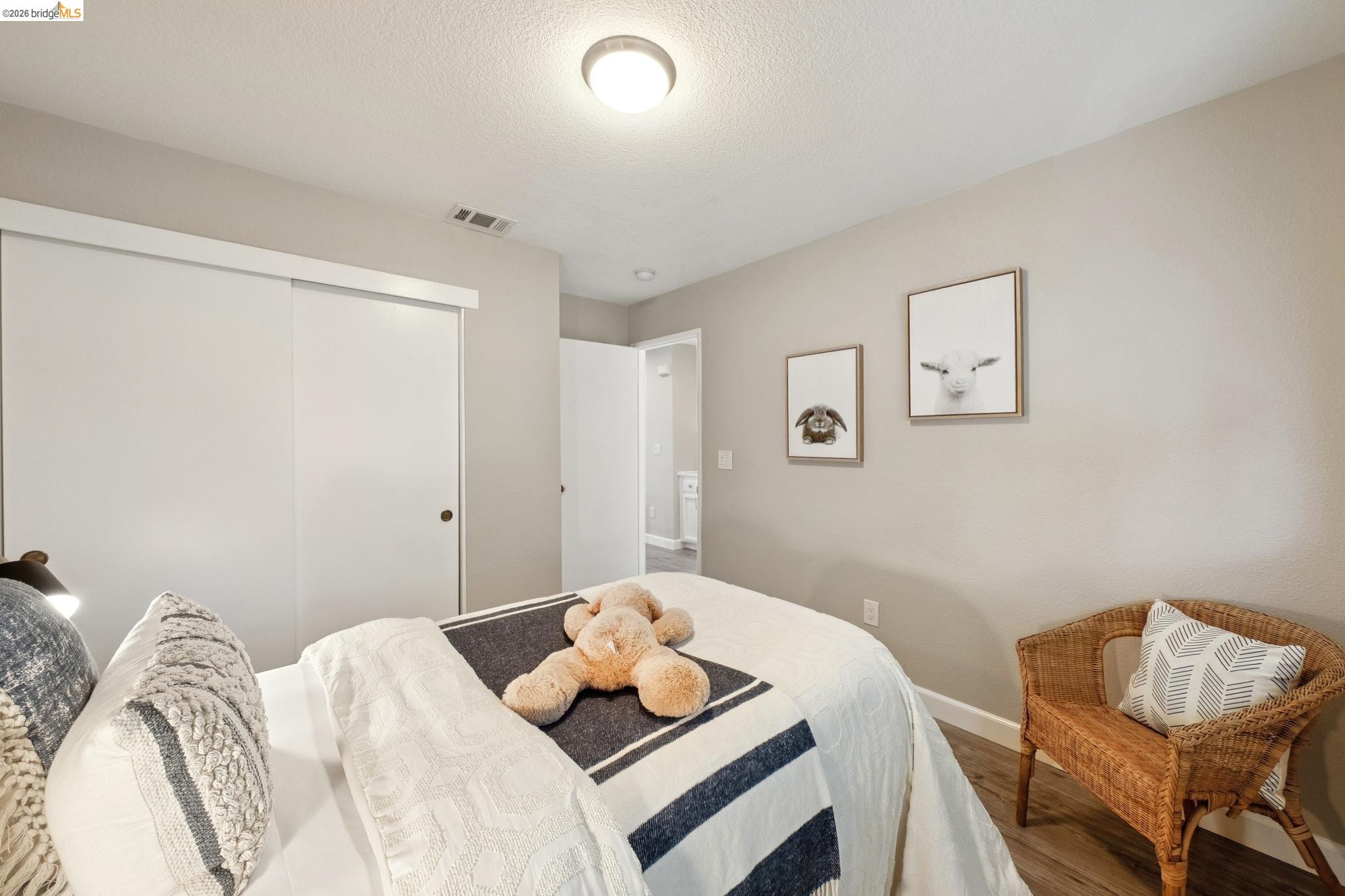3400 Cobblestone Dr