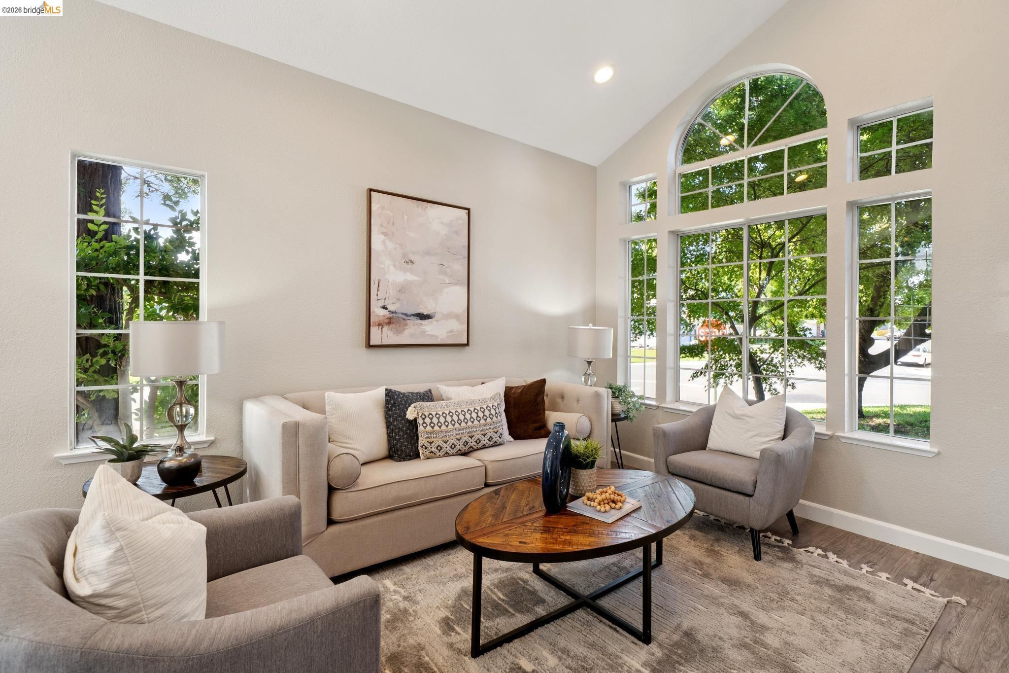 3400 Cobblestone Dr