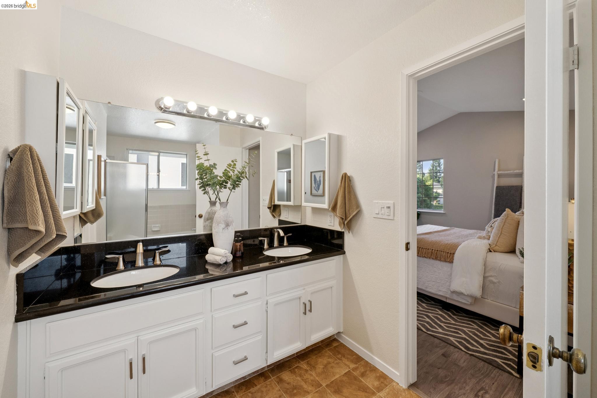 3400 Cobblestone Dr