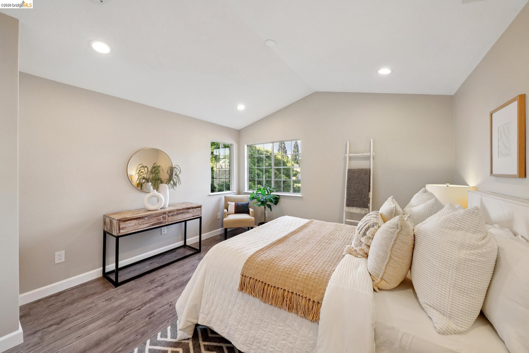 3400 Cobblestone Dr