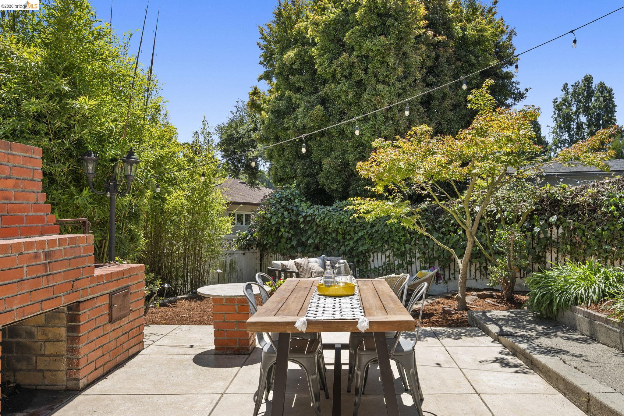 791 Santa Ray Avenue