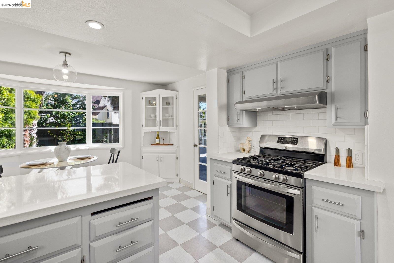 575 Mckinley Ct