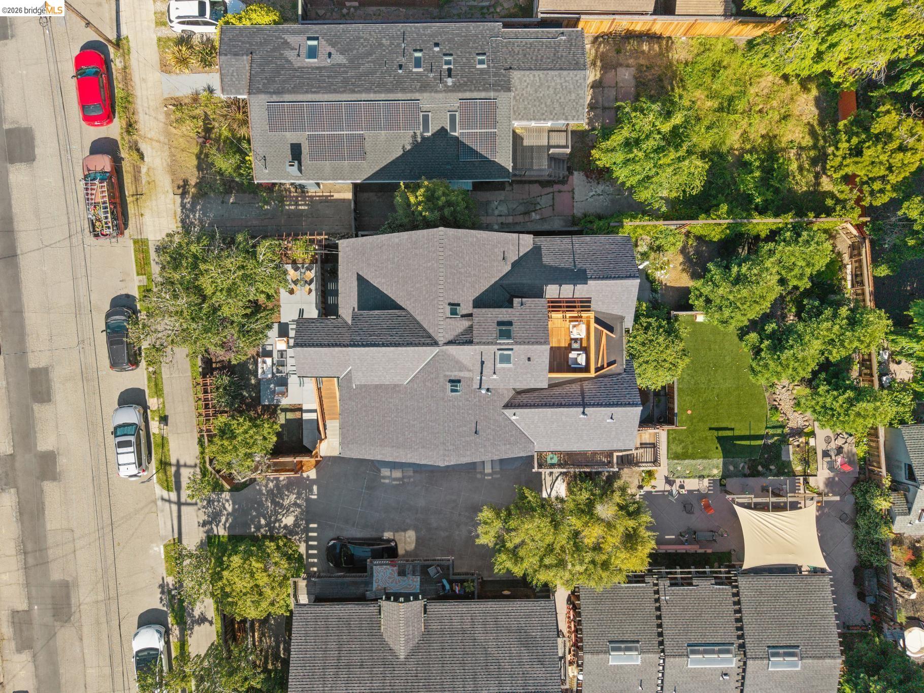 1616 Francisco Street