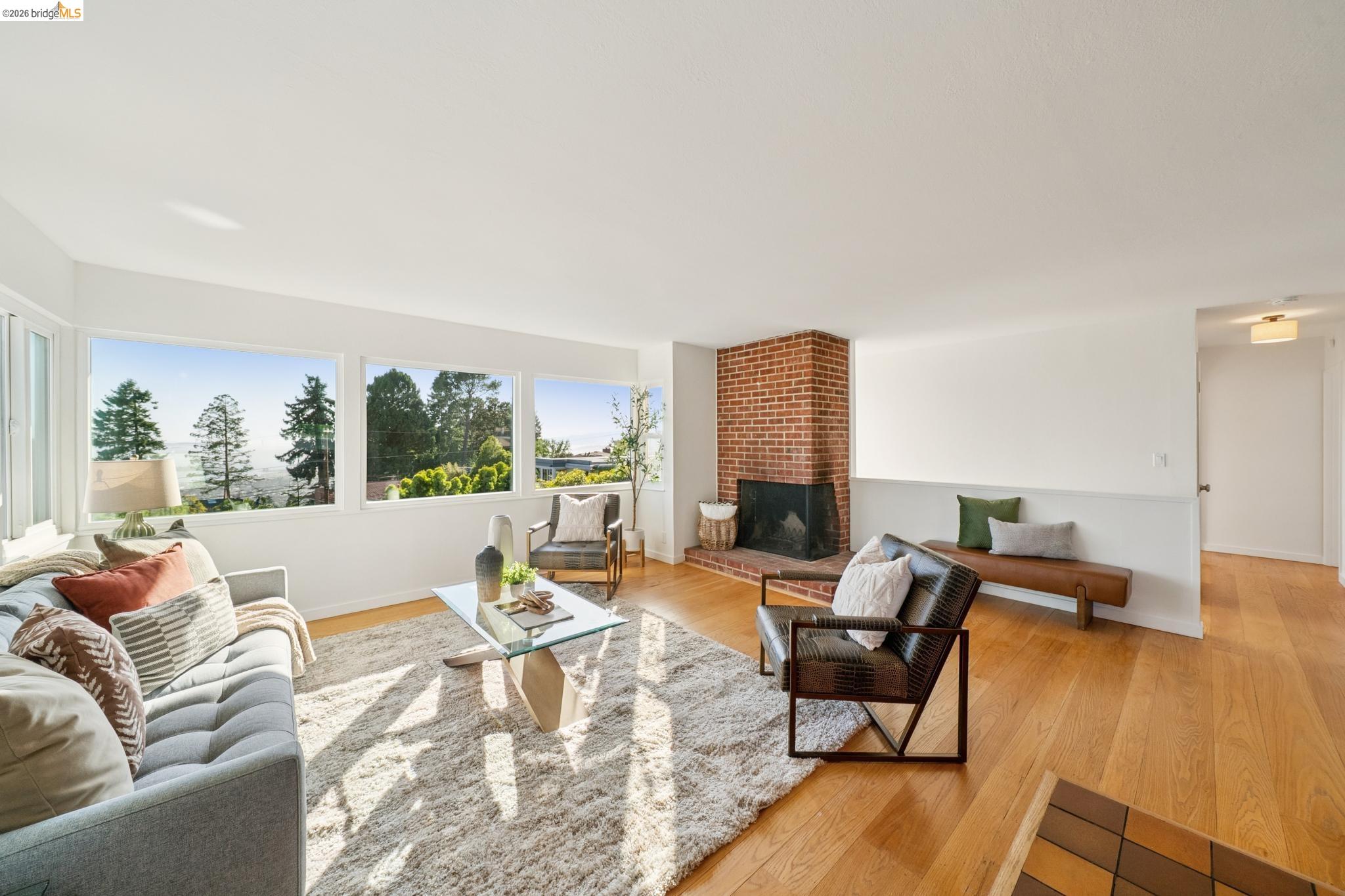 24 Arlington Ave.