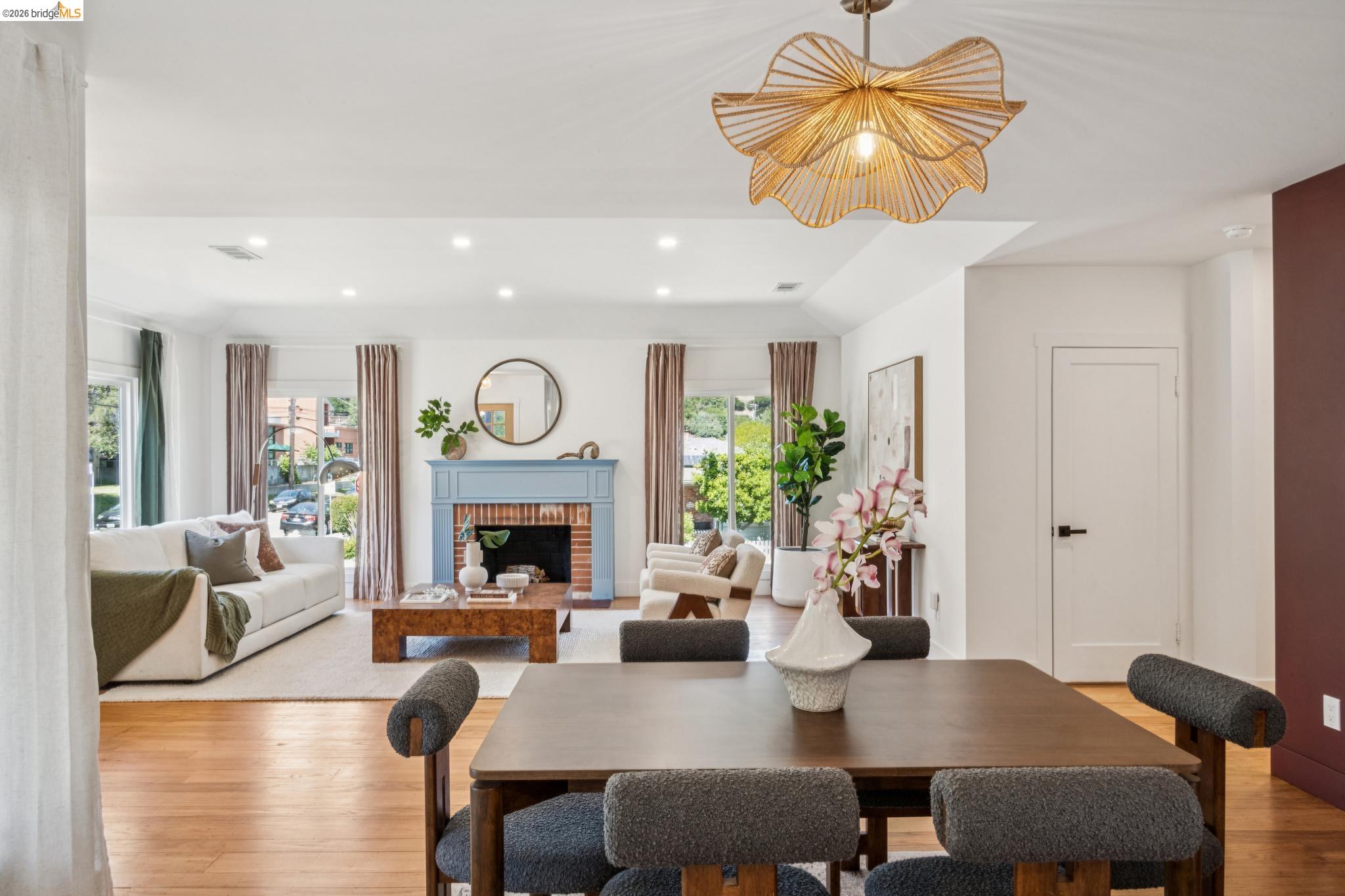 4376 39th Ave
