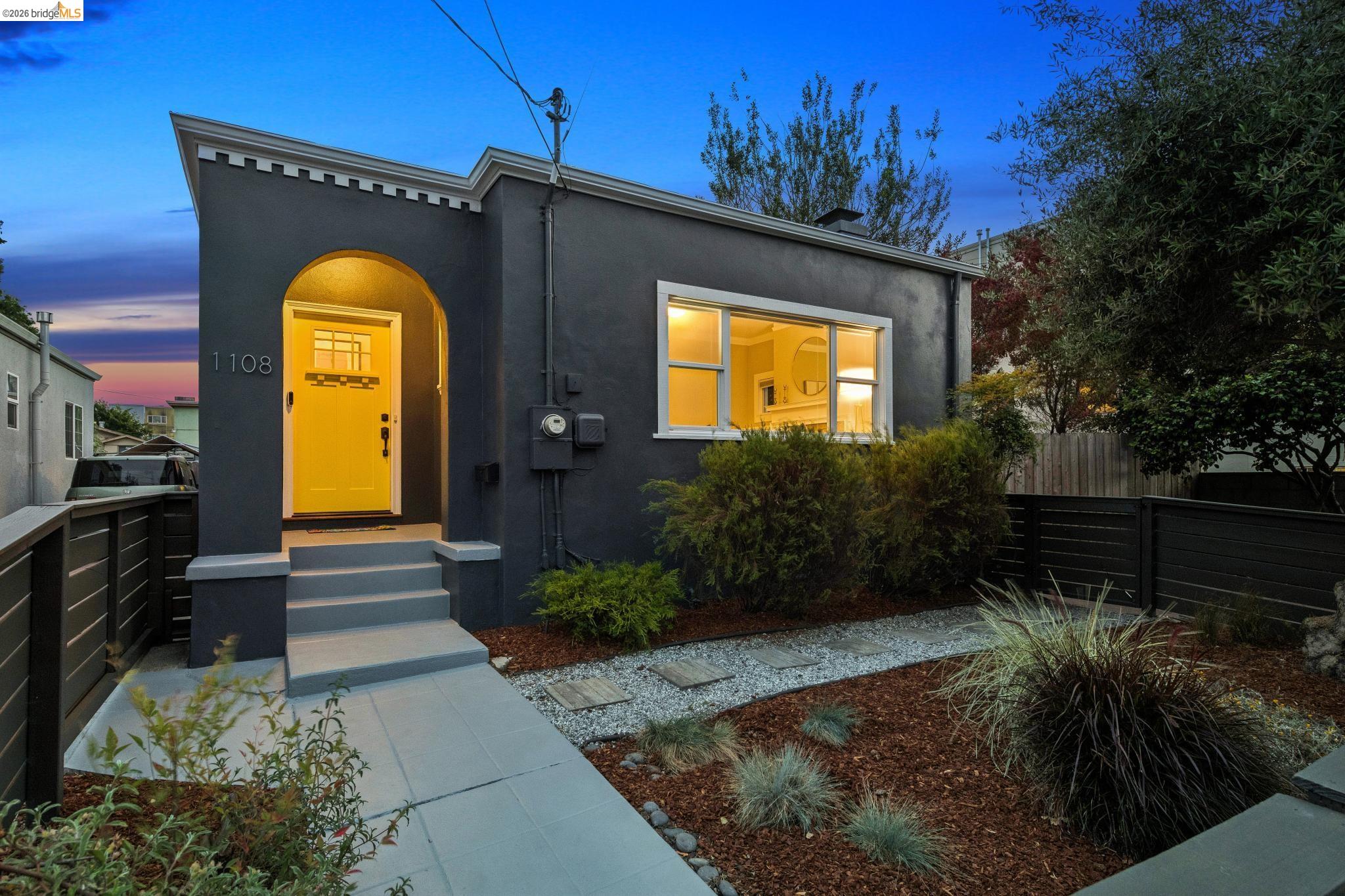 1108 Dwight Way