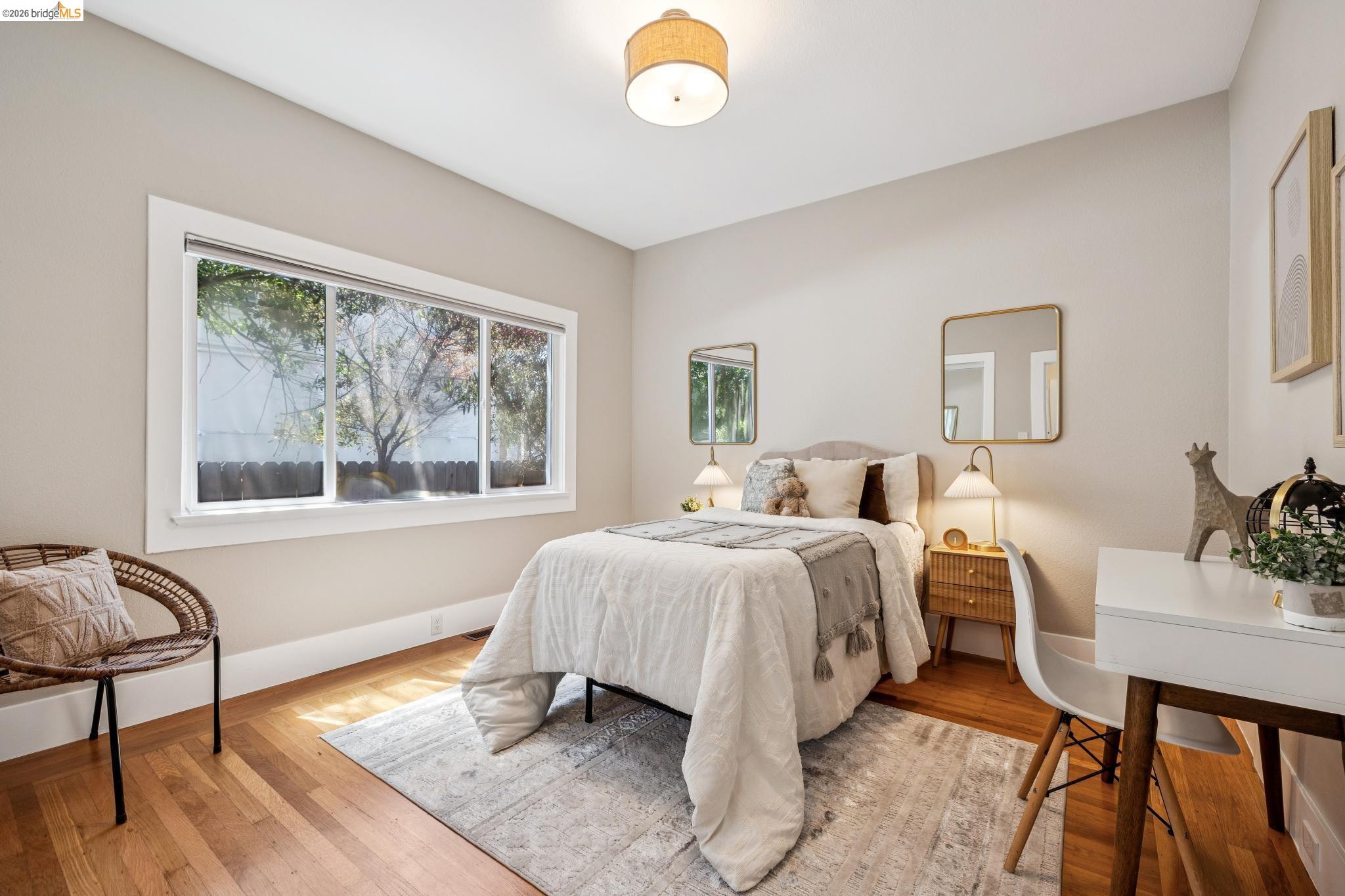 1108 Dwight Way
