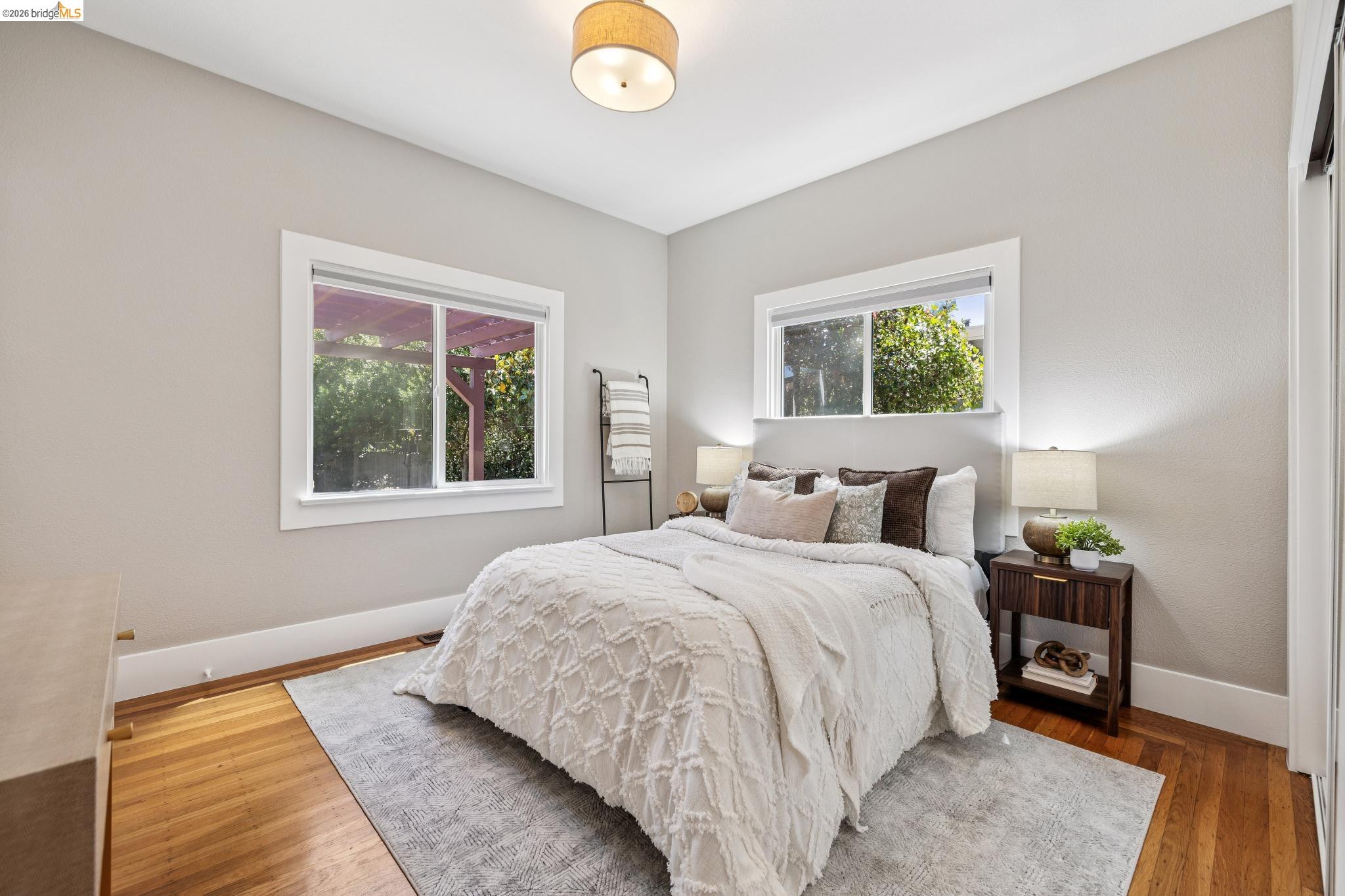 1108 Dwight Way