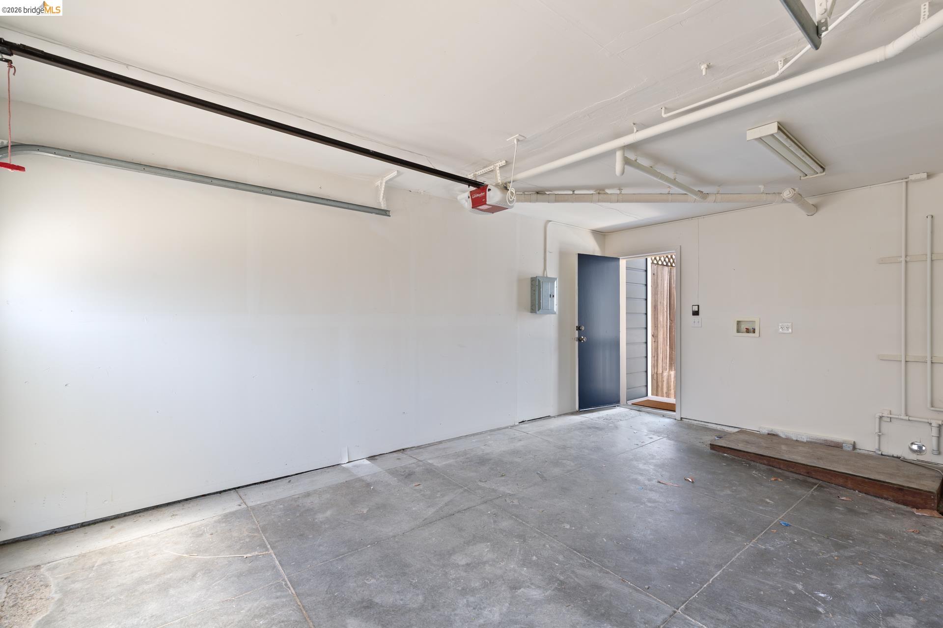 259 Staples Ave
