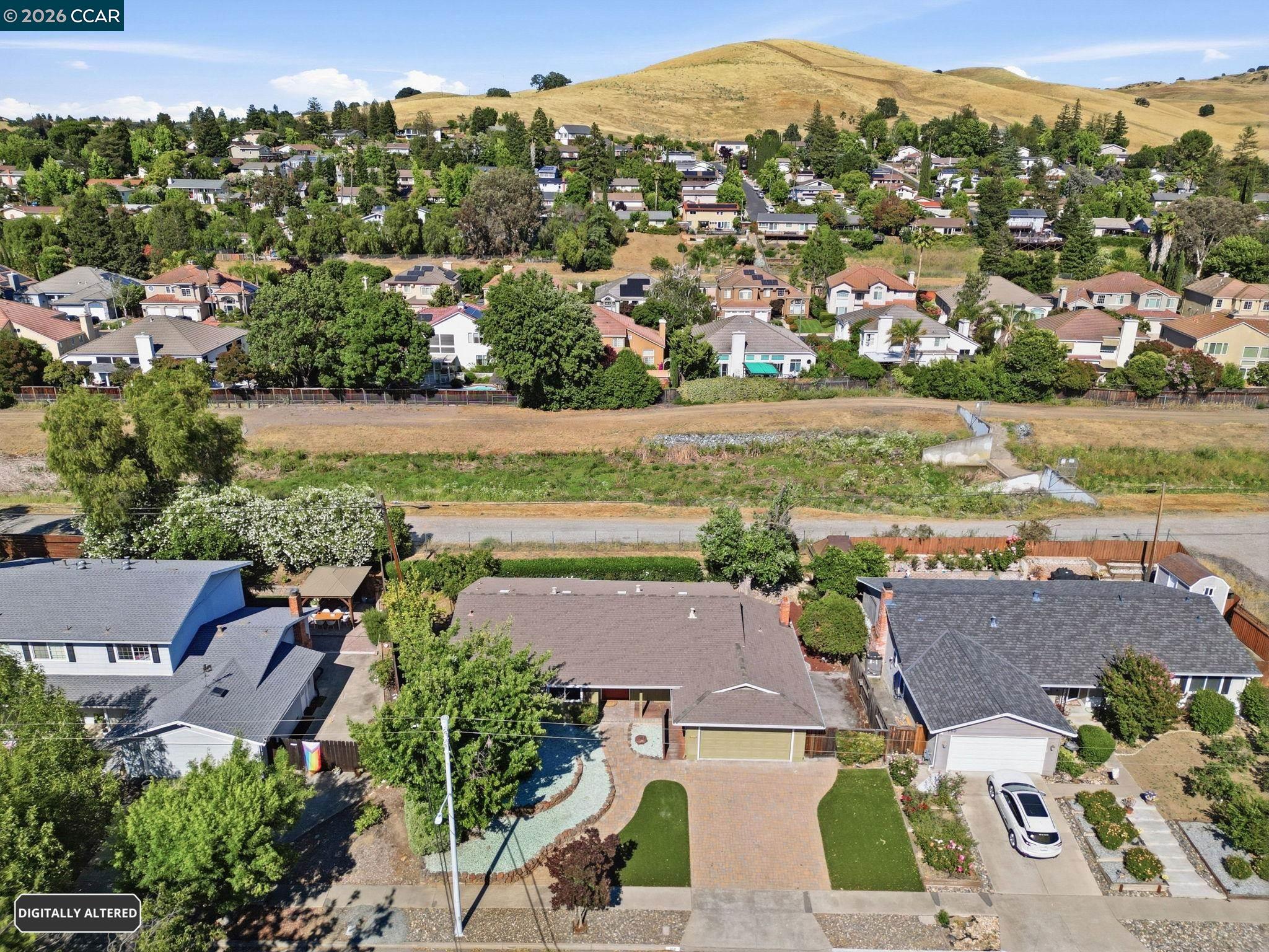 752 Citrus Ave