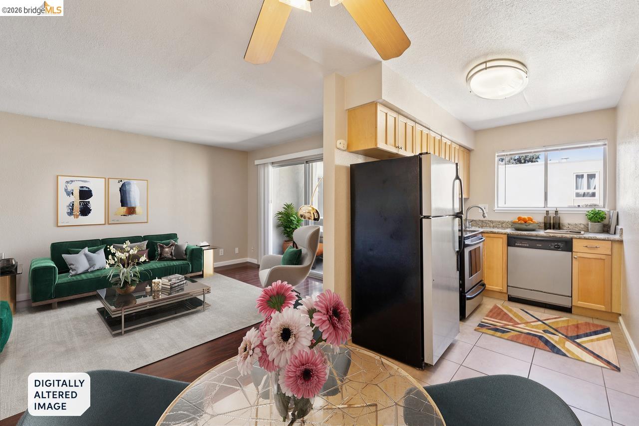 466 Crescent Street # 317