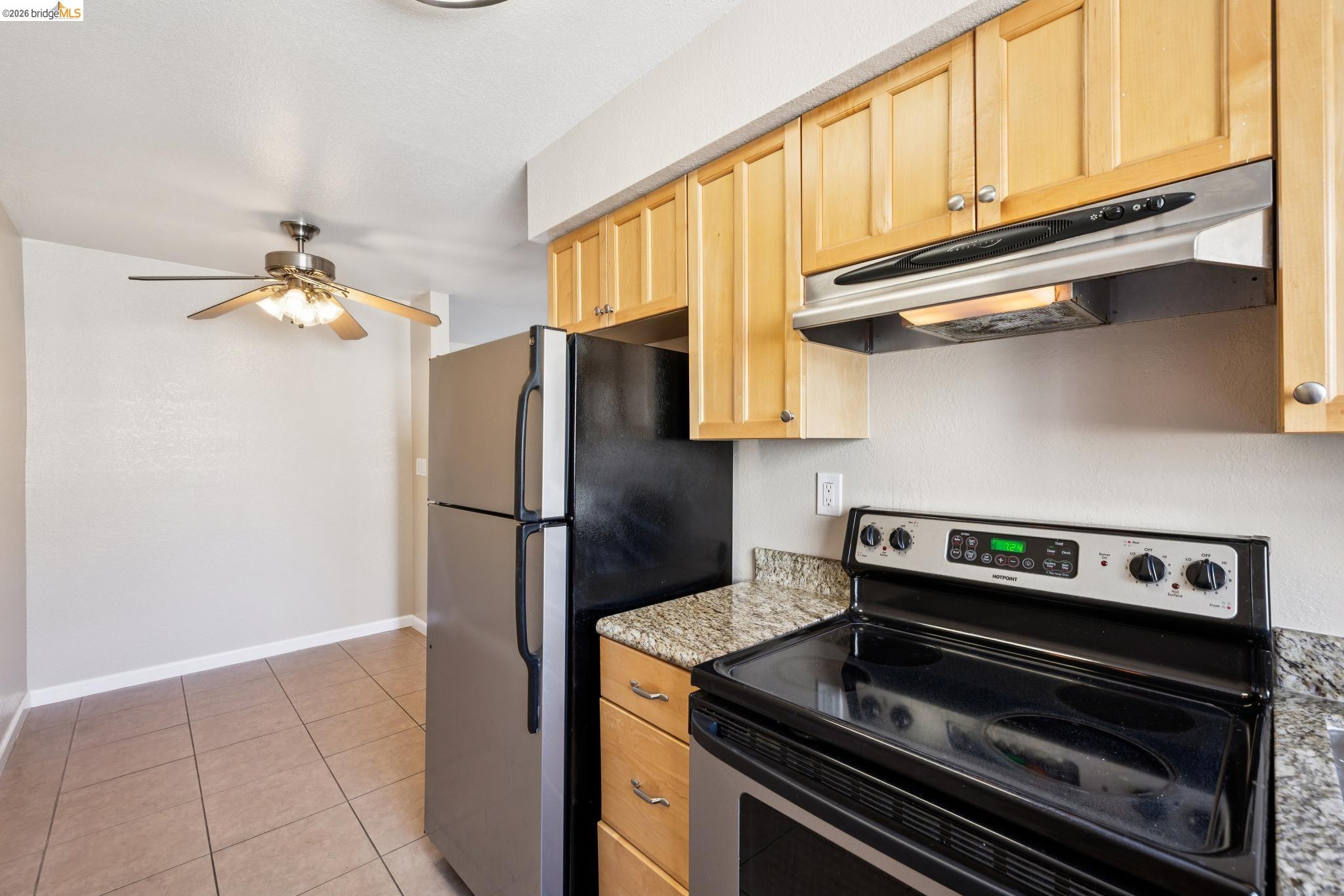 466 Crescent Street # 317