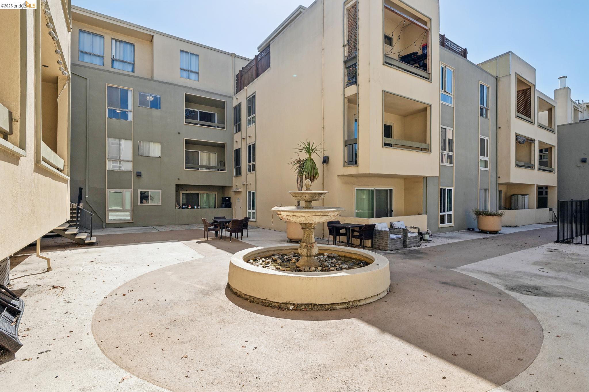 466 Crescent Street # 317
