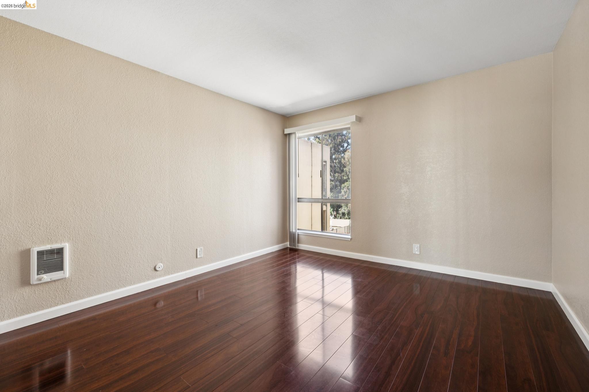 466 Crescent Street # 317