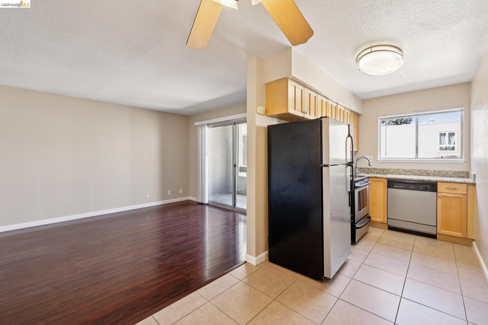 466 Crescent Street # 317